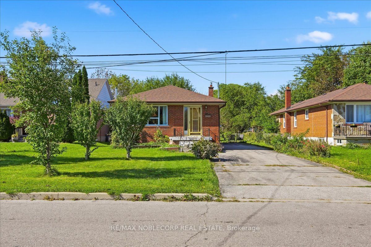 66 Gooderham Drive