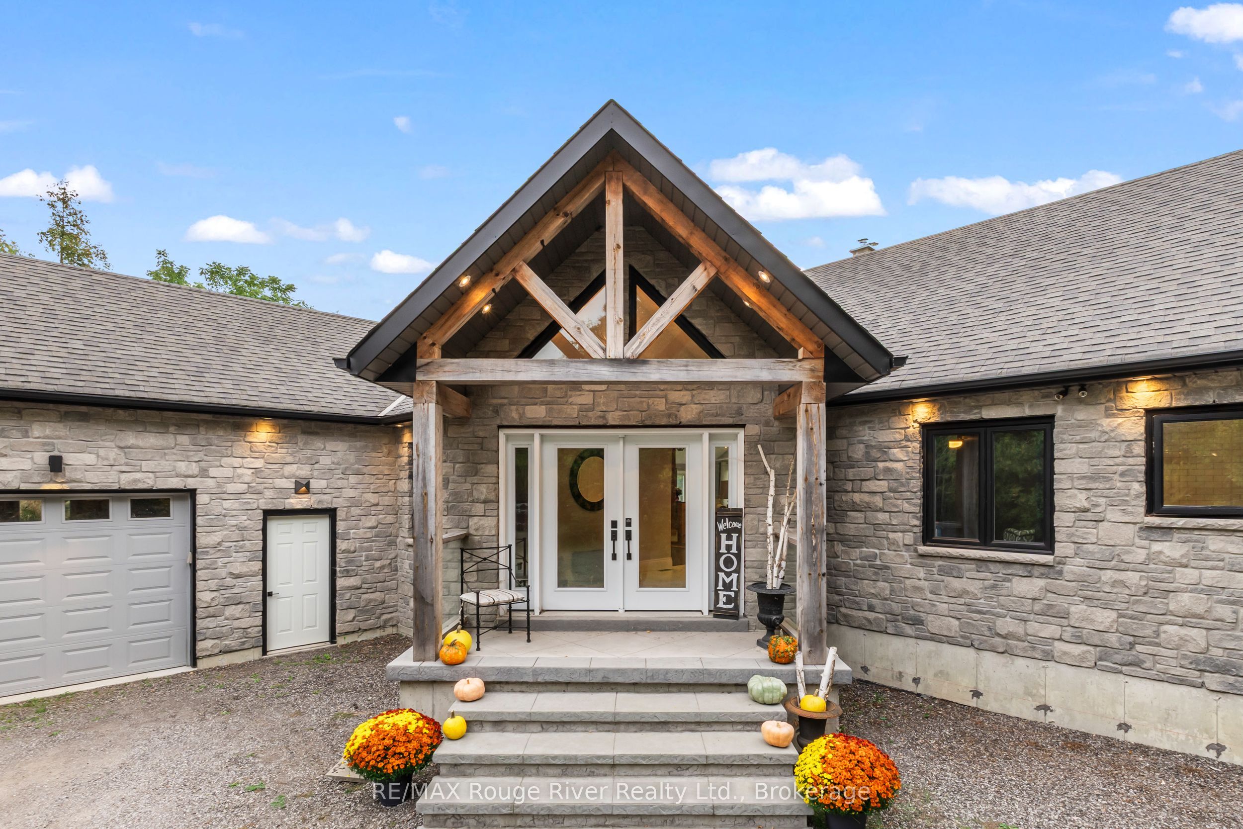 4500 Old Scugog Road Property Photo 3