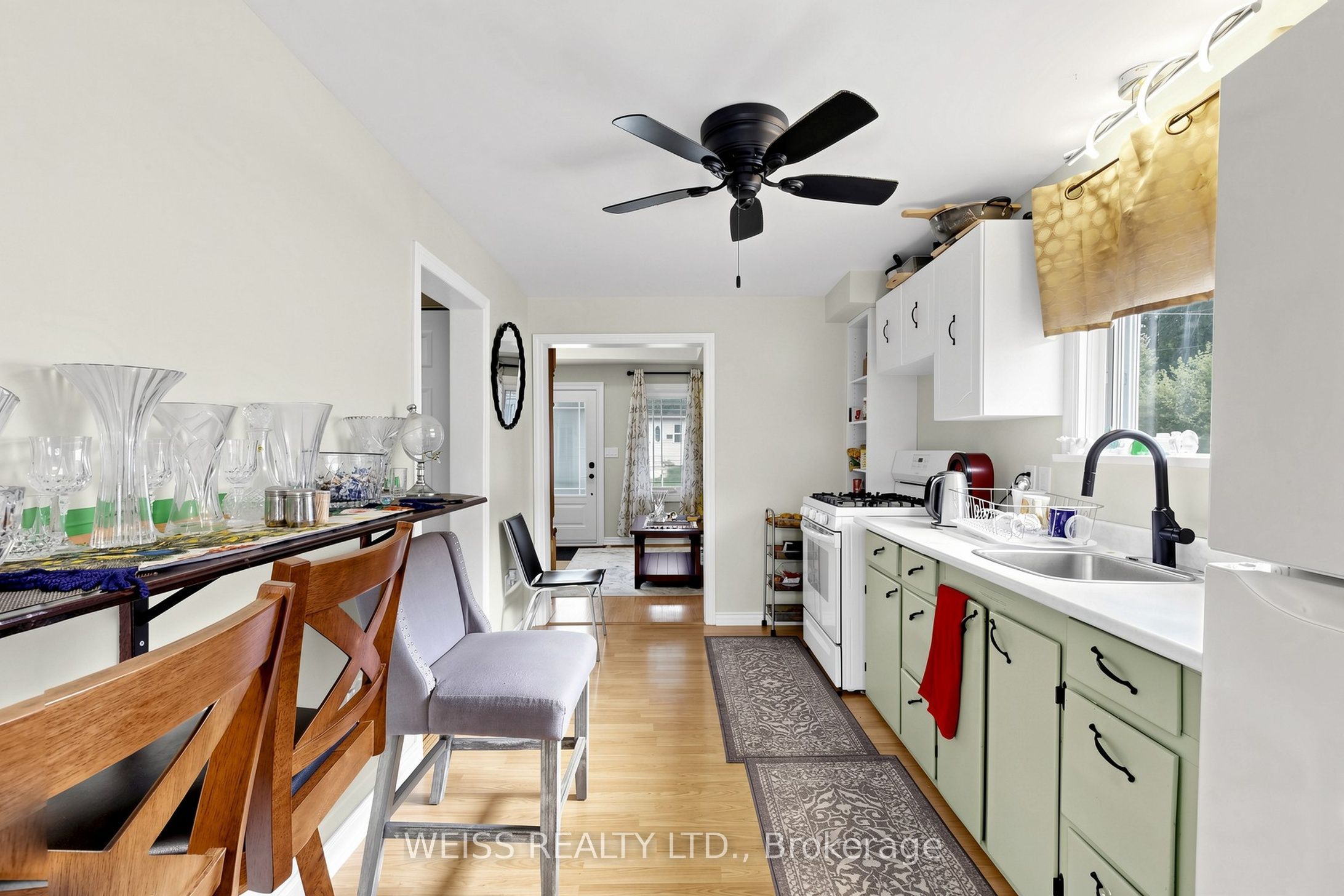 354 Verdun Road Property Photo 10
