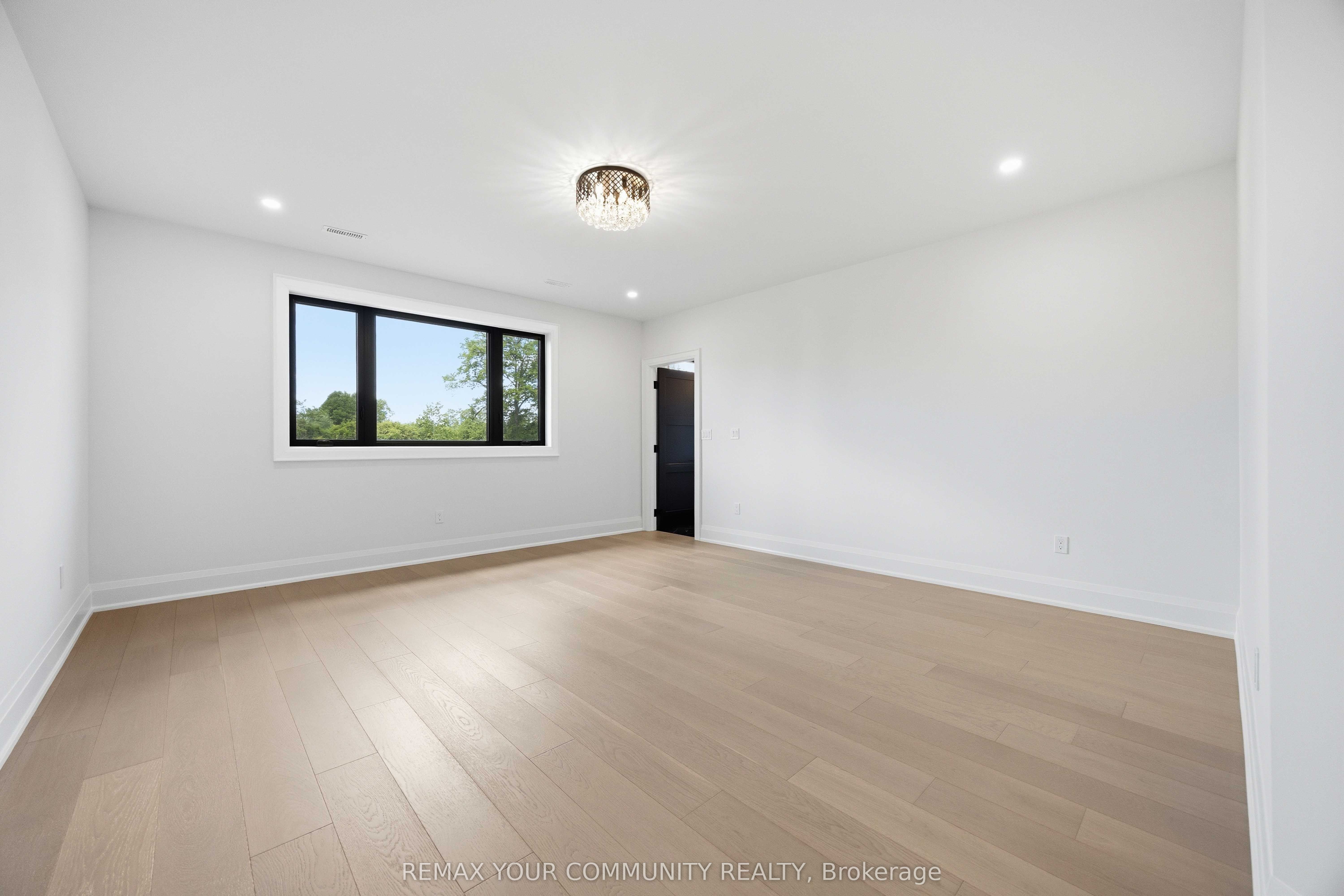 6680 Coronation Road Property Photo 33