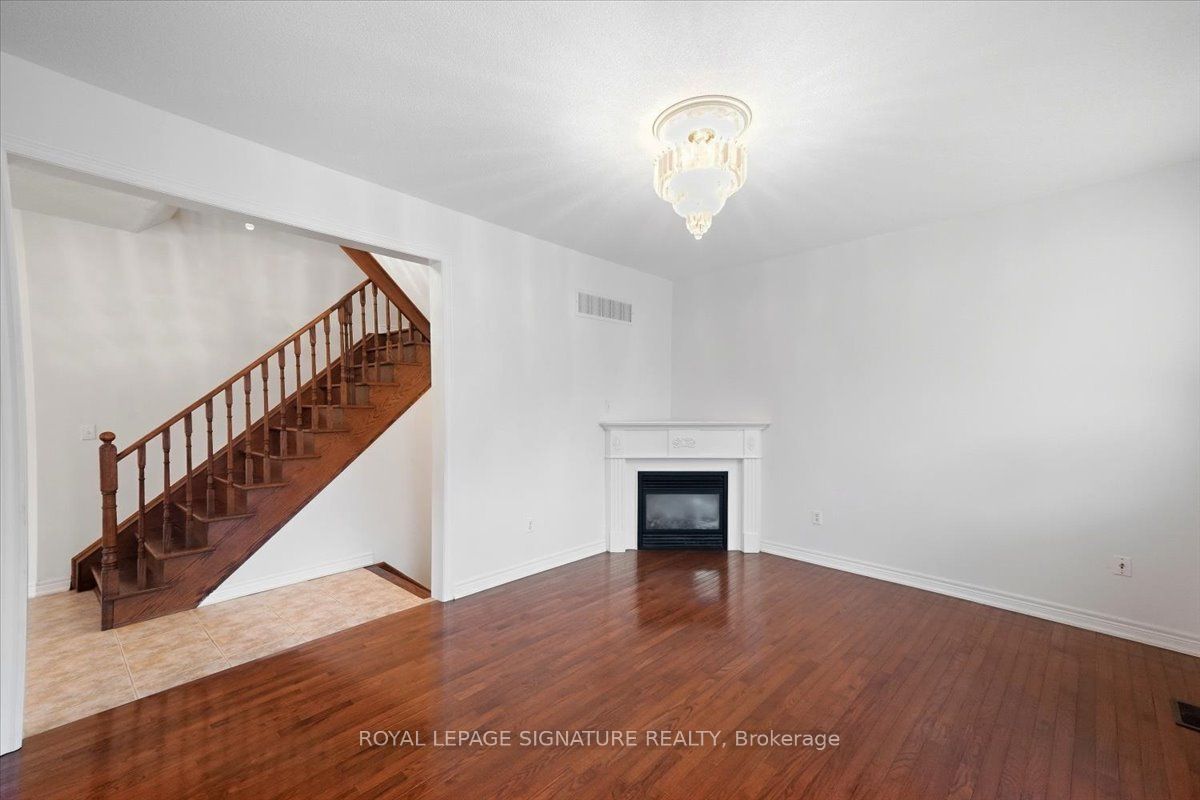 106 Craggview Drive Property Photo 6
