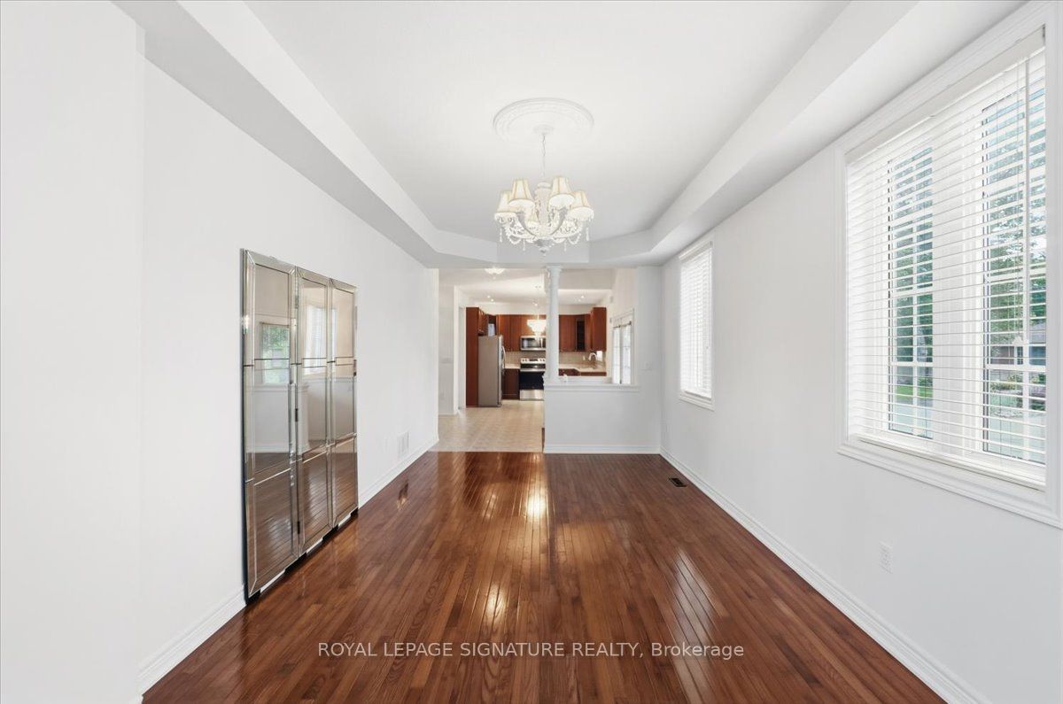 106 Craggview Drive Property Photo 8