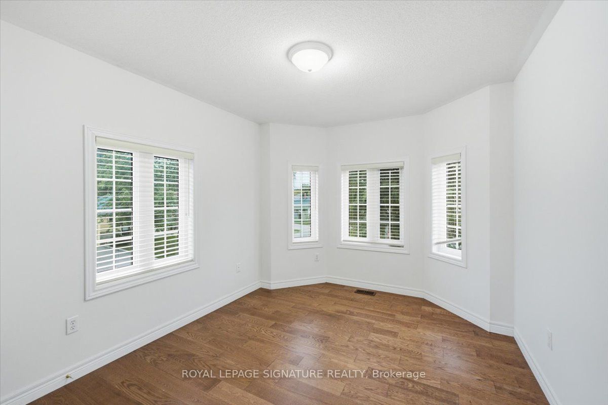 106 Craggview Drive Property Photo 9
