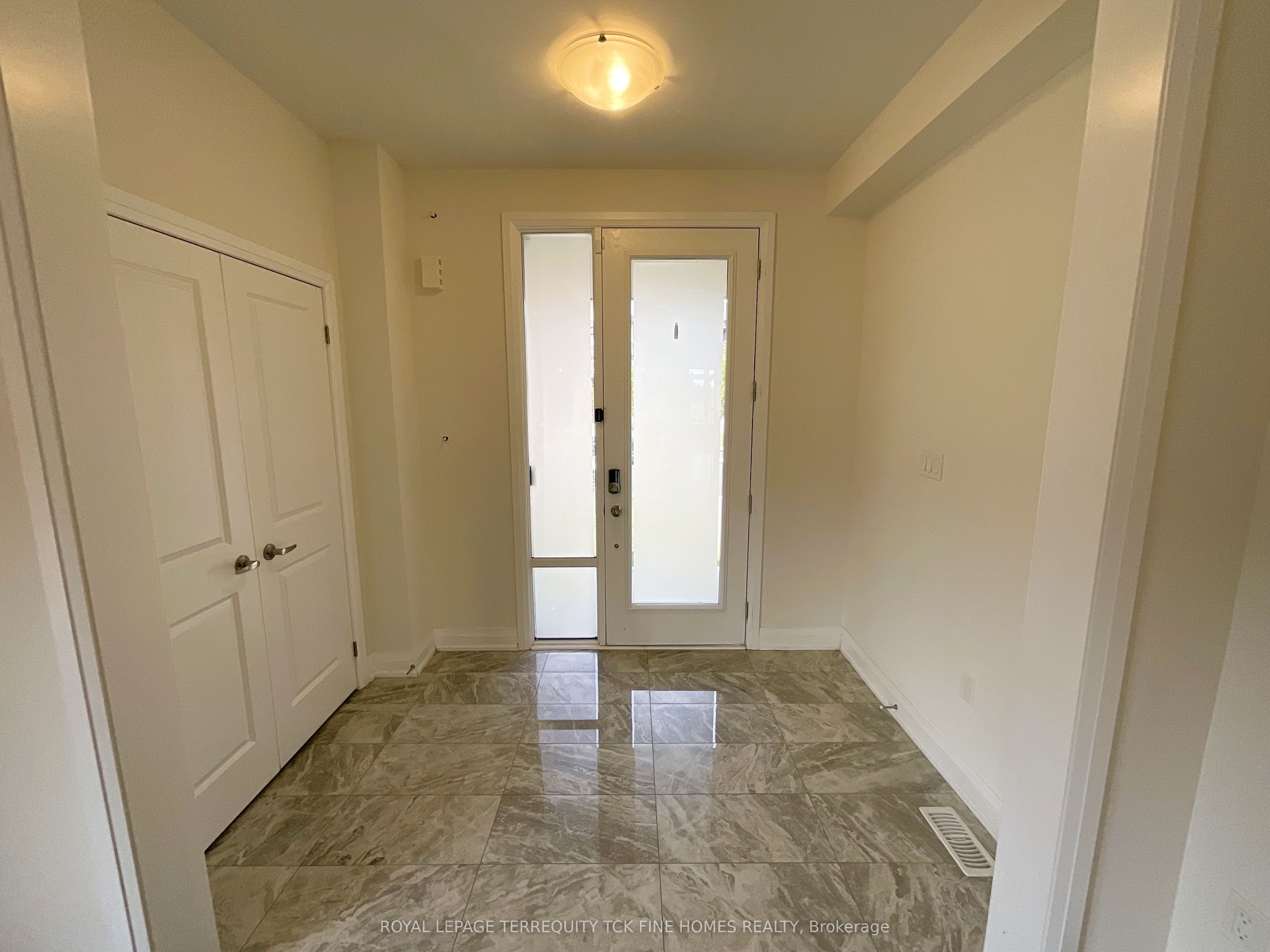 43 Auckland Drive Property Photo 5