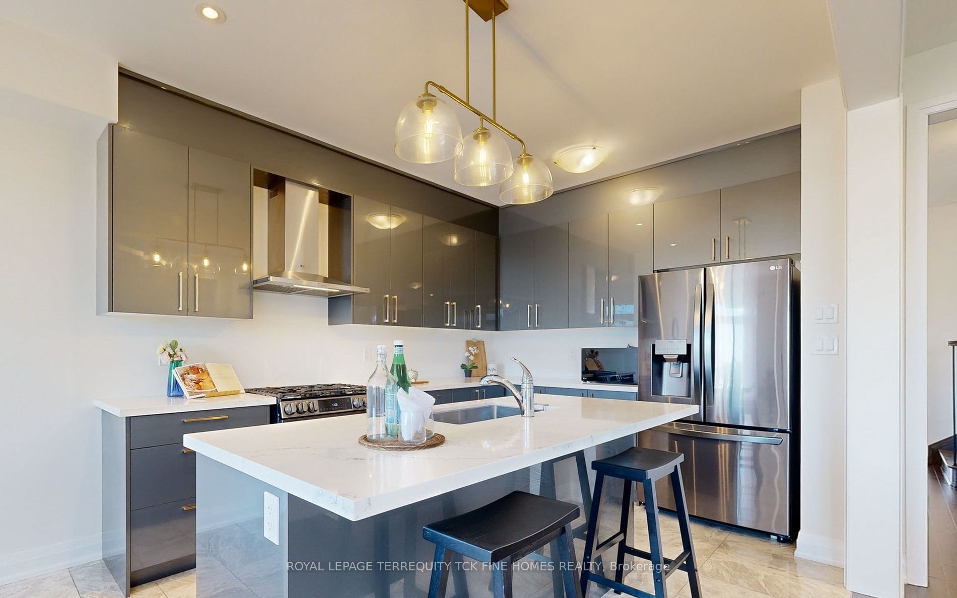43 Auckland Drive Property Photo 8