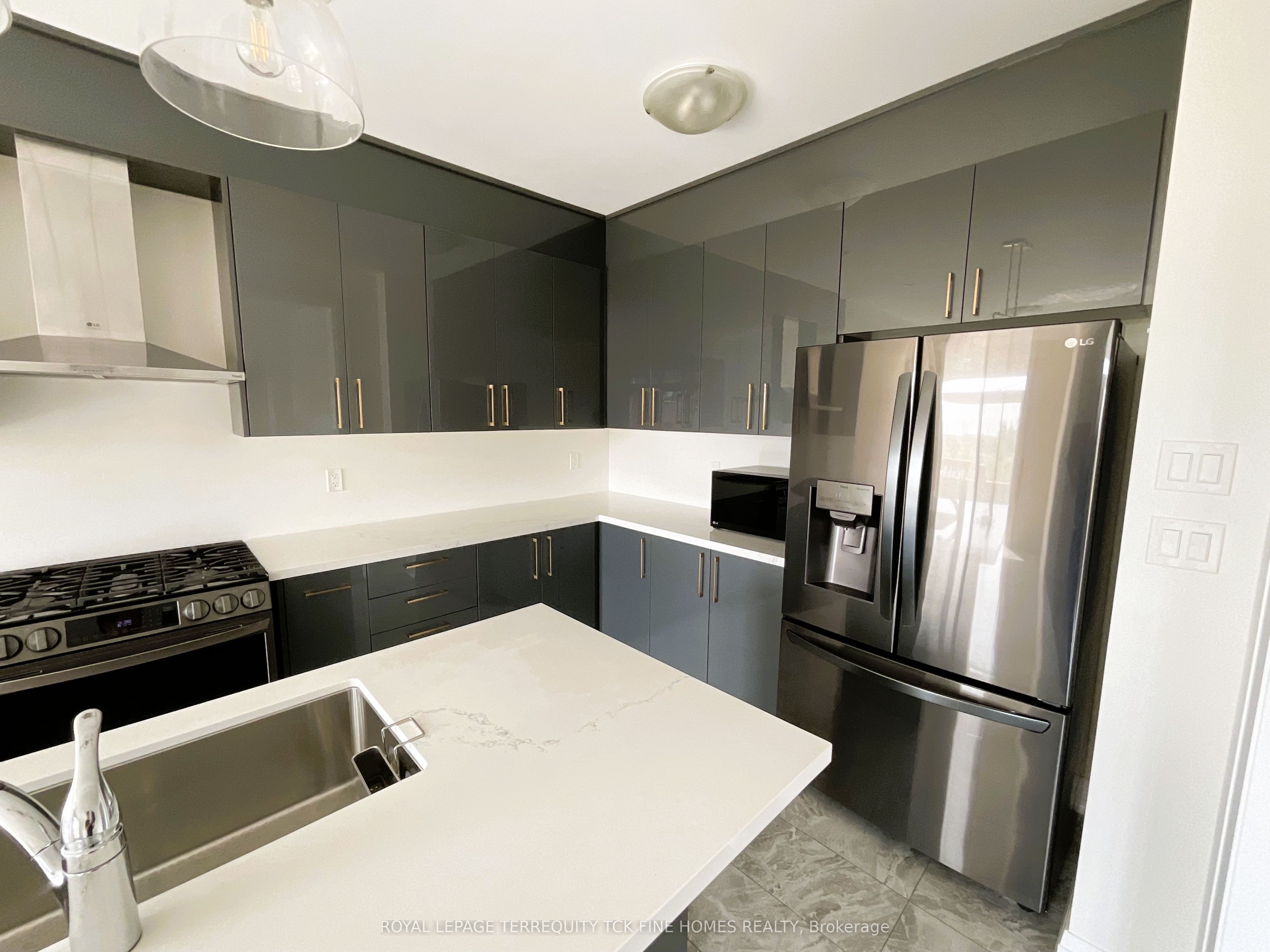 43 Auckland Drive Property Photo 9