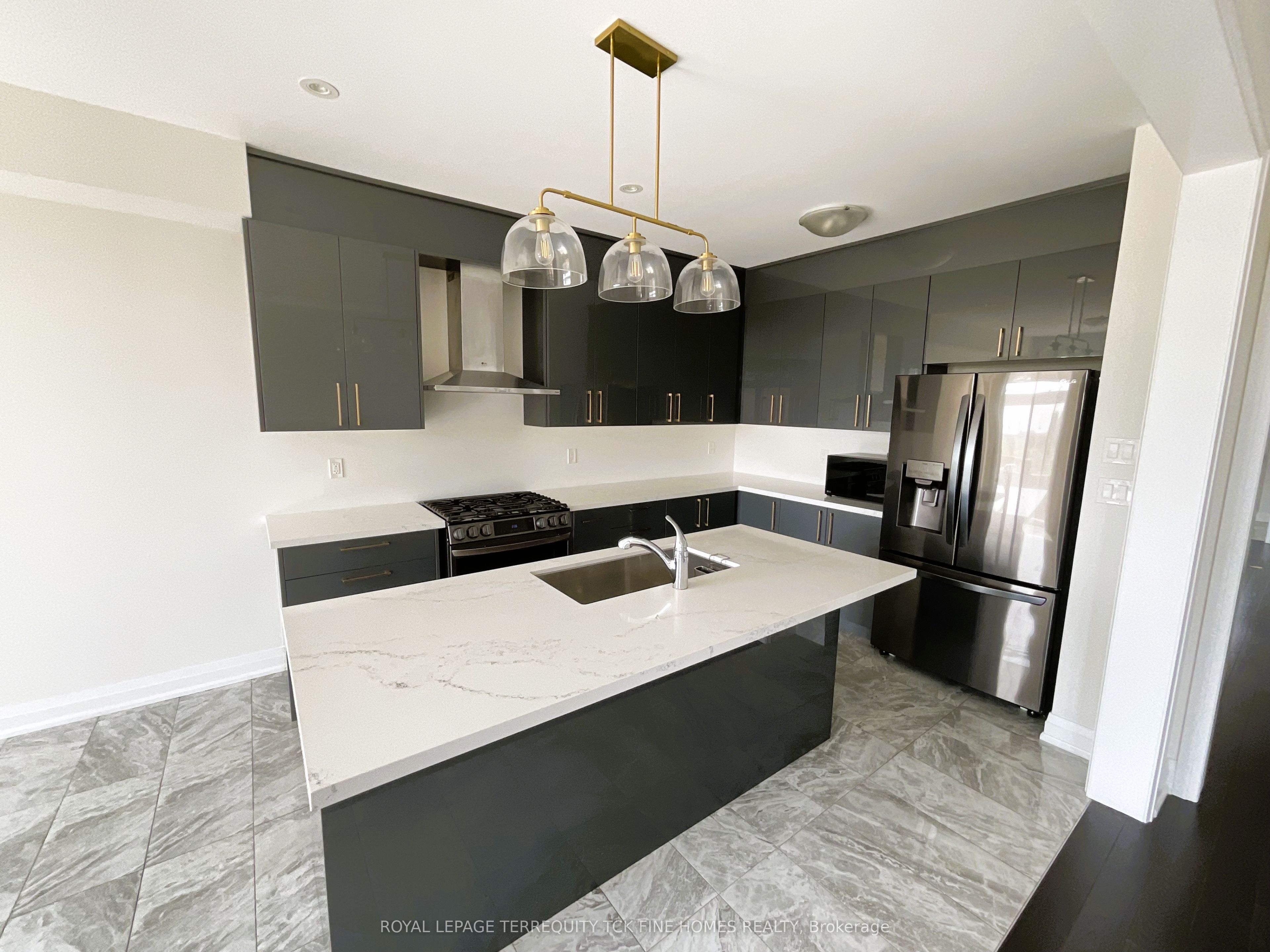 43 Auckland Drive Property Photo 10