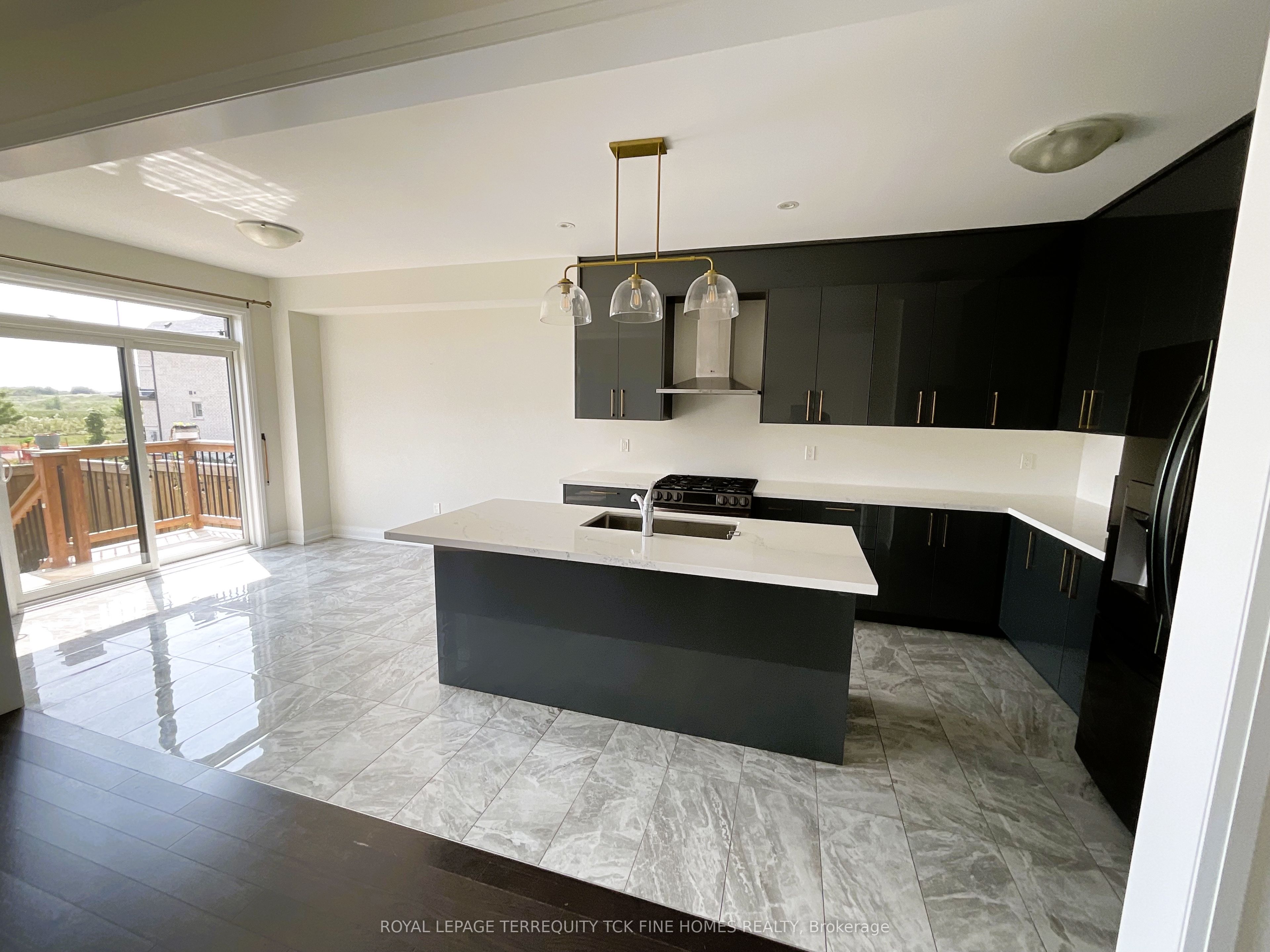 43 Auckland Drive Property Photo 12