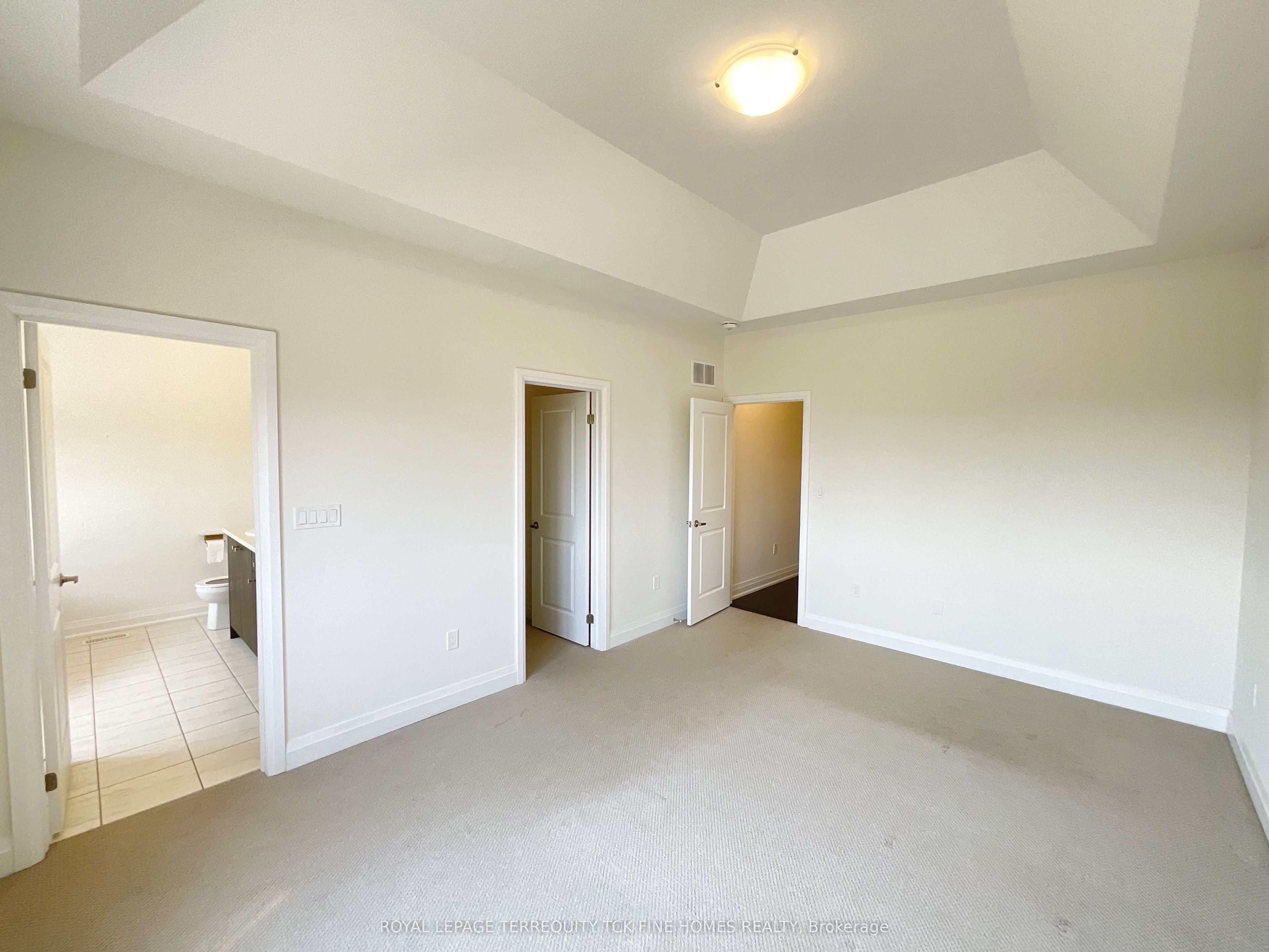 43 Auckland Drive Property Photo 26