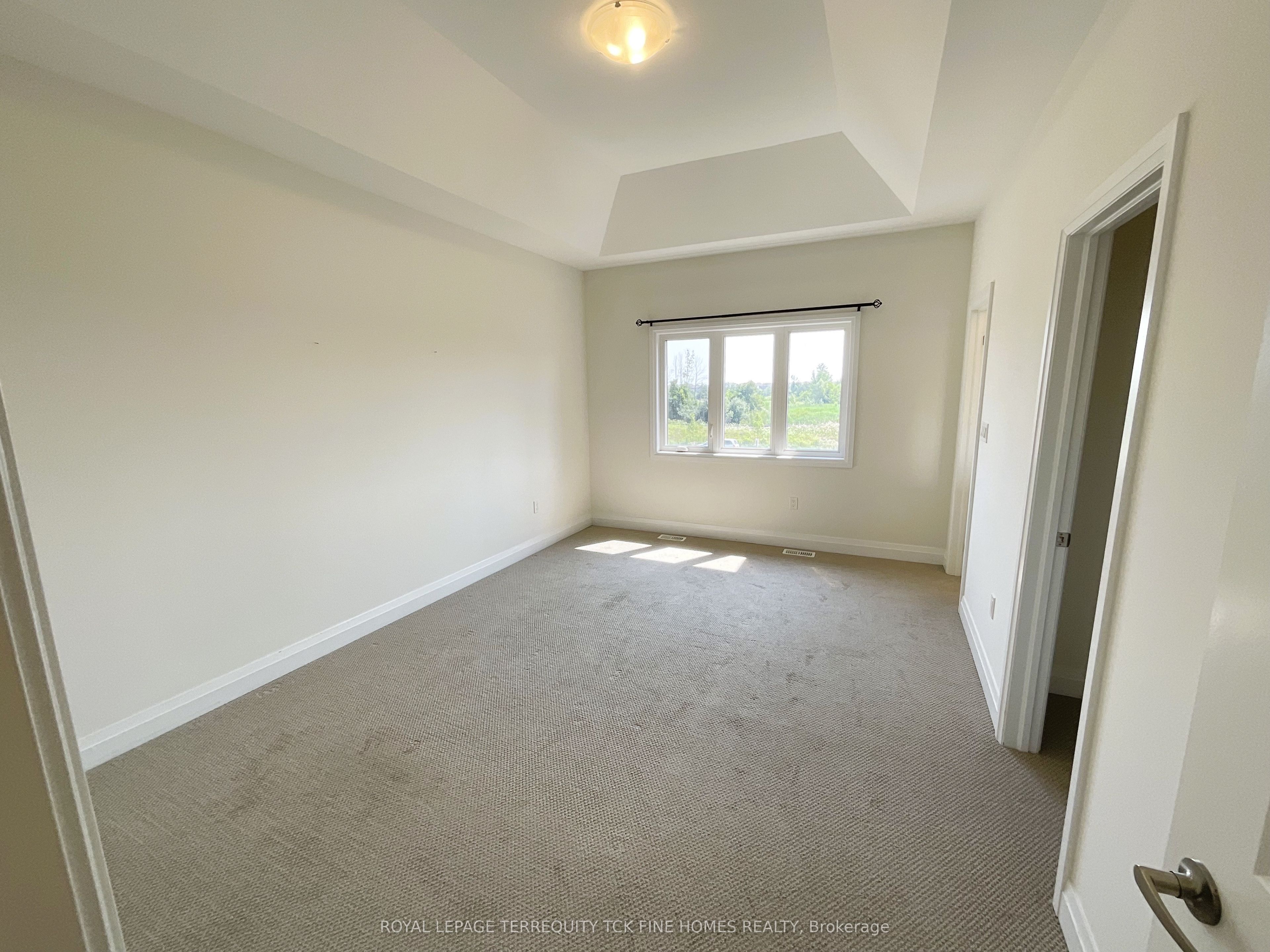 43 Auckland Drive Property Photo 27
