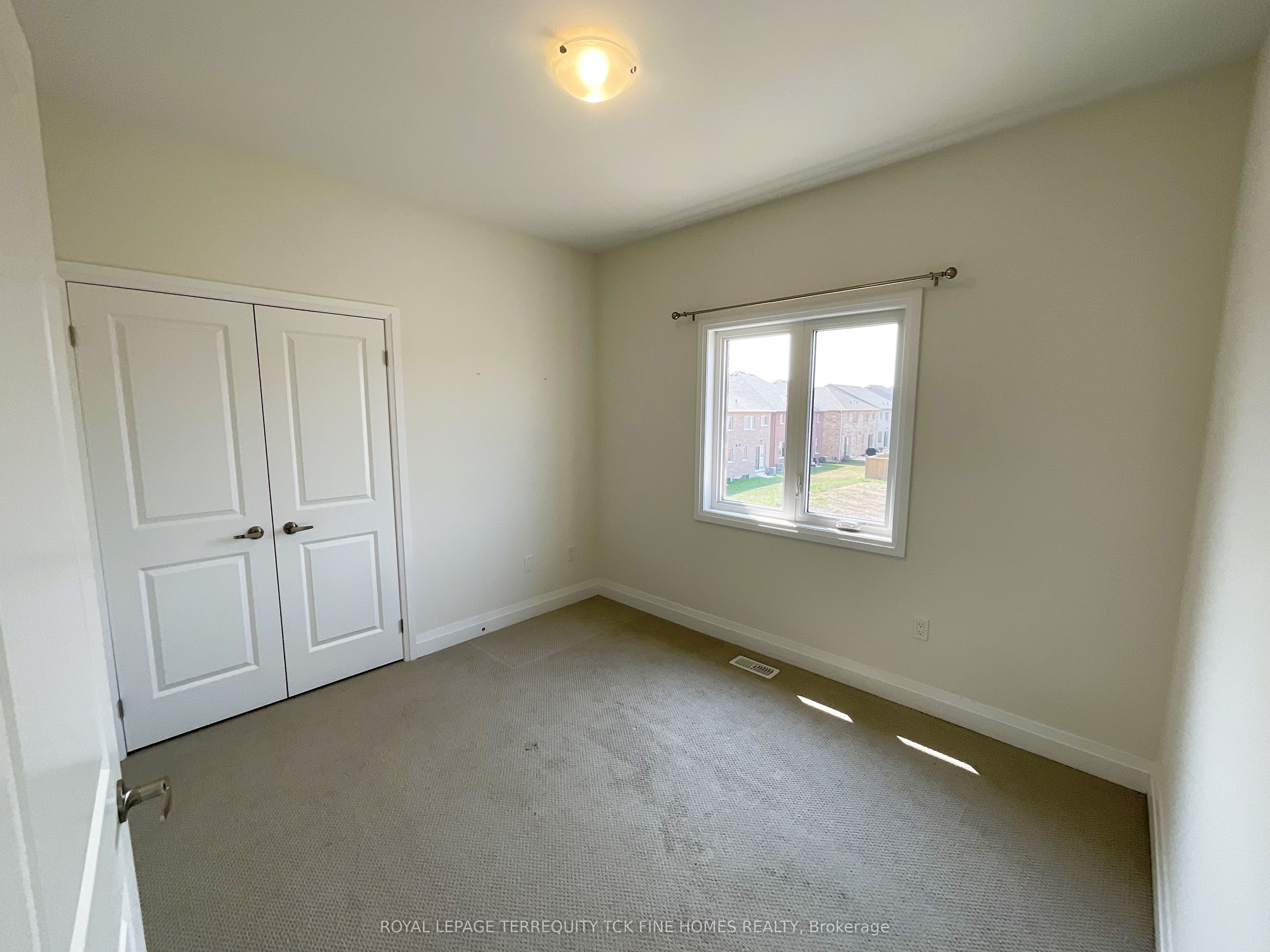 43 Auckland Drive Property Photo 35