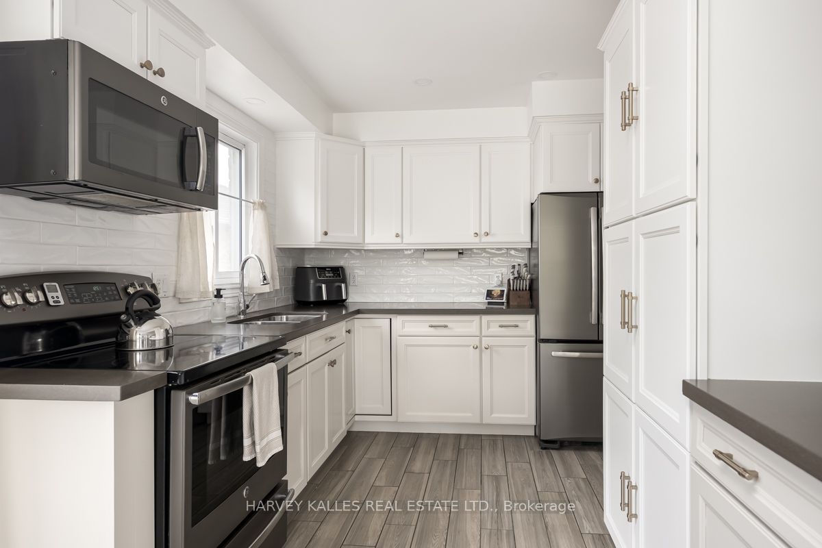 247 Overbank Drive Property Photo 16
