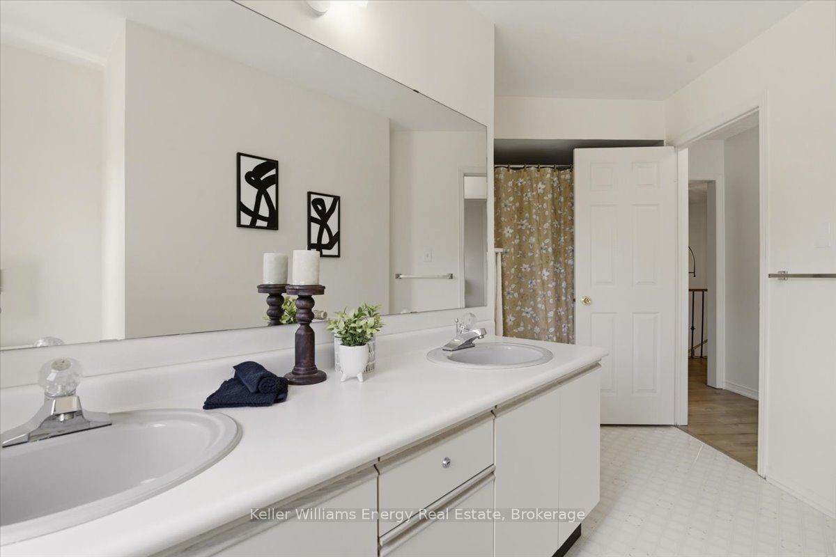 70 Willowbrook Drive Property Photo 38