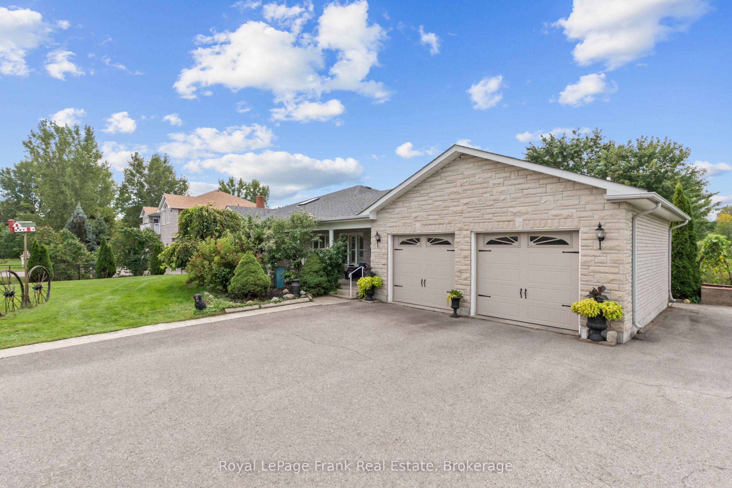 4200 Courtice Road N Property Photo 4