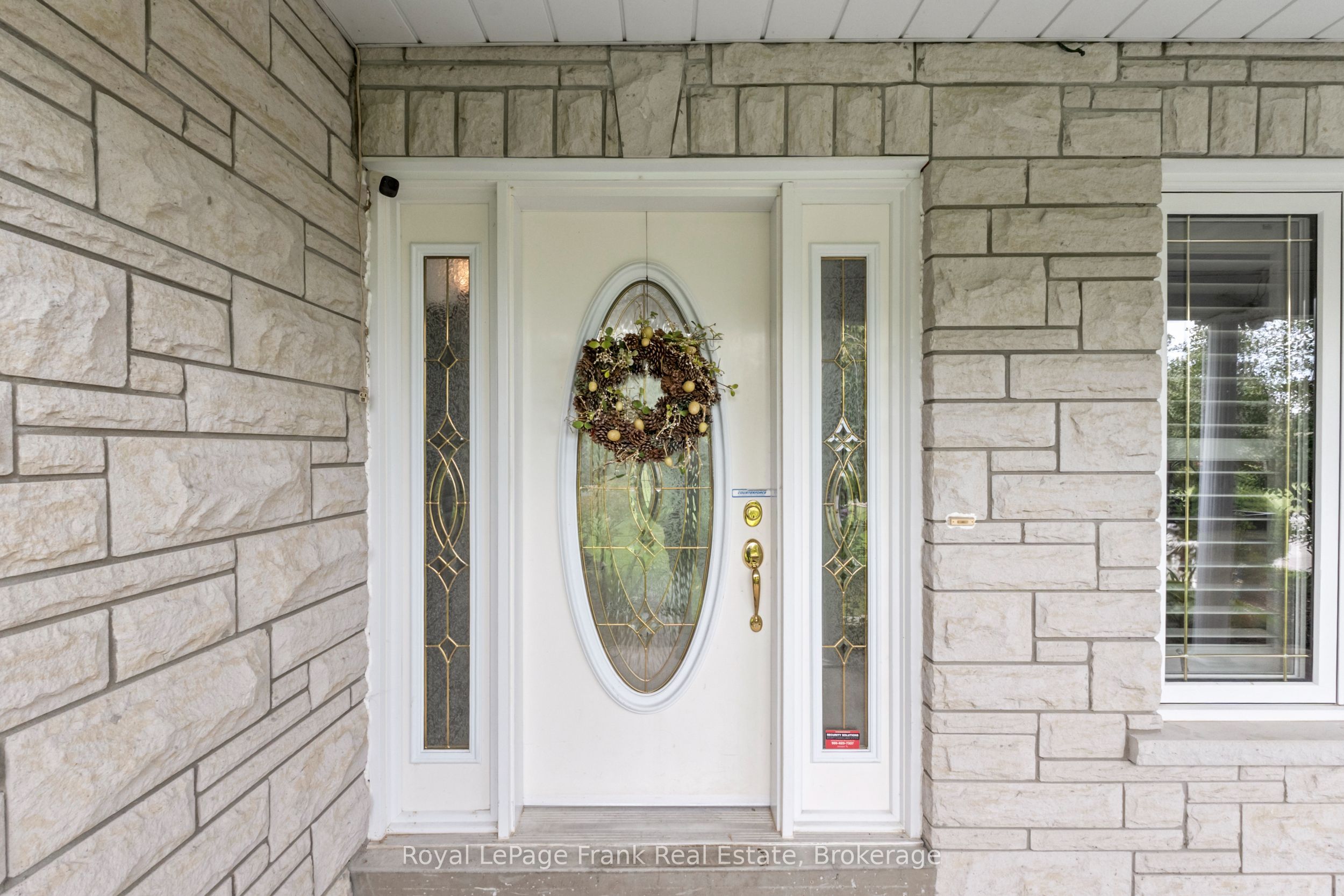 4200 Courtice Road N Property Photo 6
