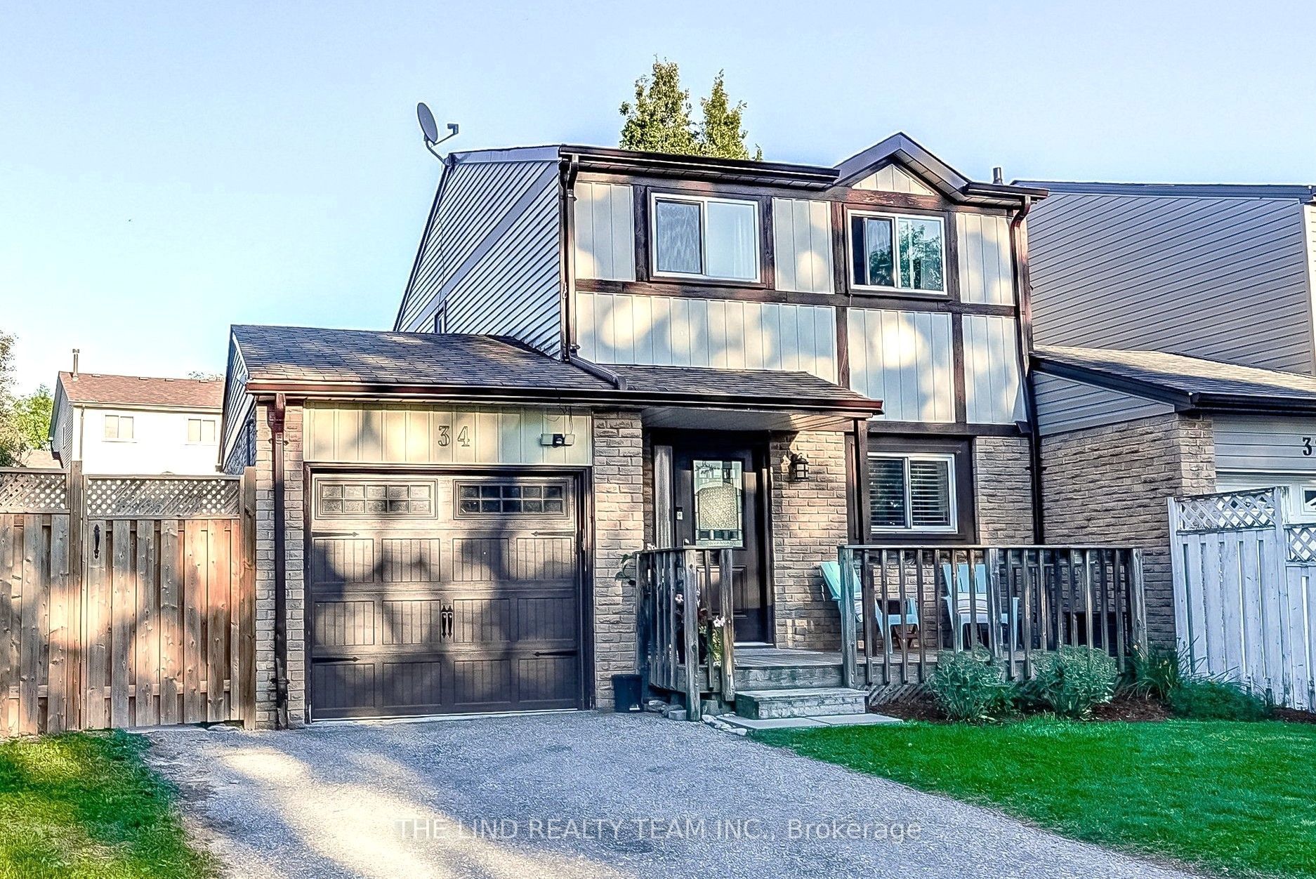 34 Banner Crescent Property Photo 2