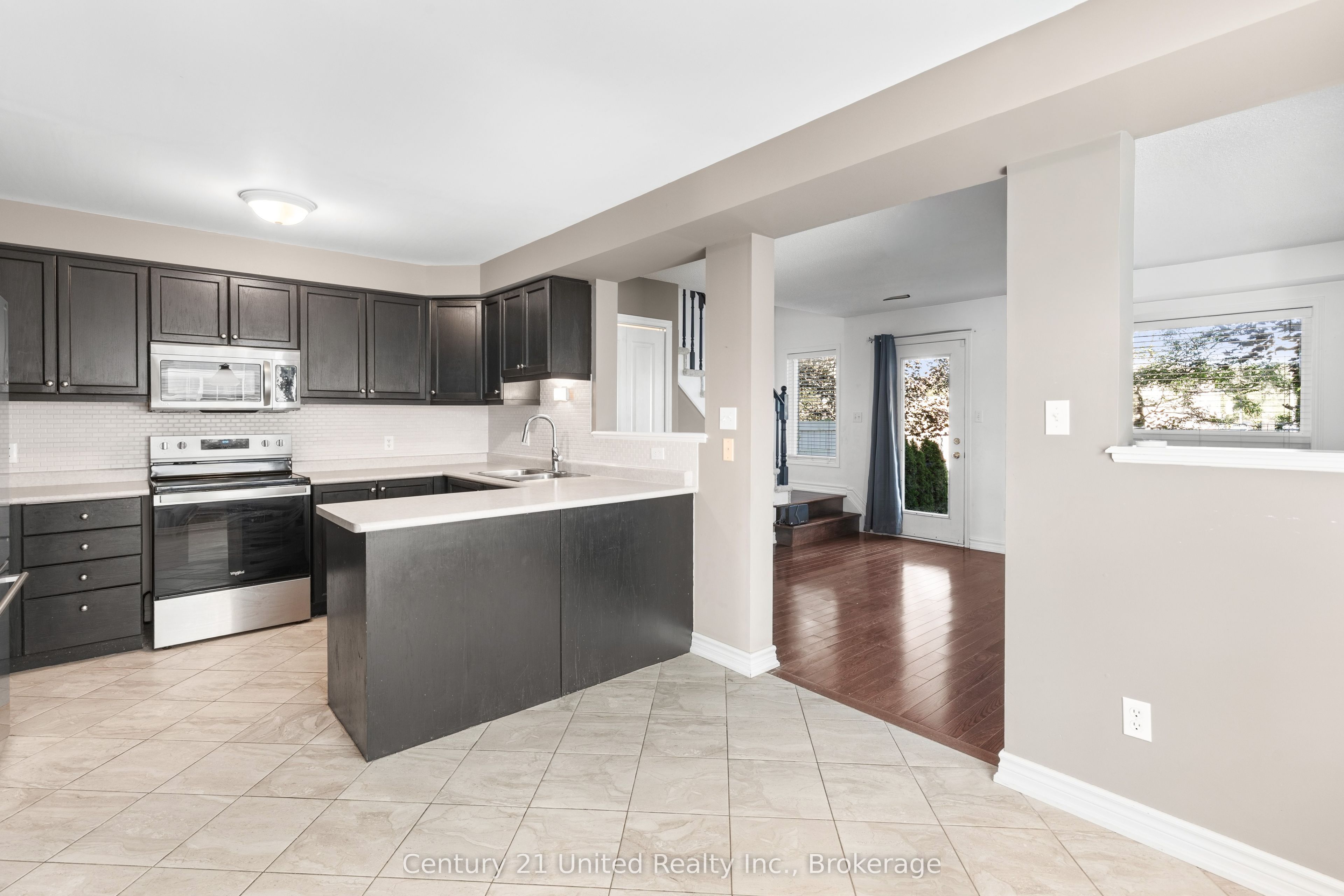 1087 Ormond Drive 16 Property Photo 15