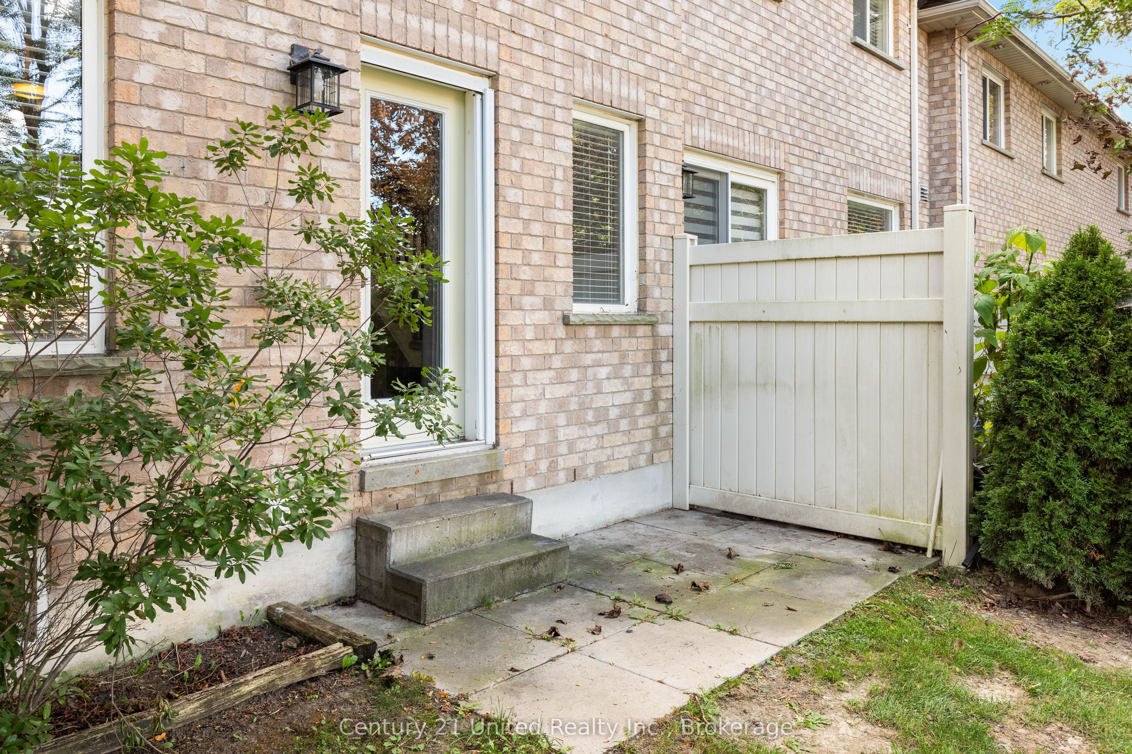 1087 Ormond Drive 16 Property Photo 41