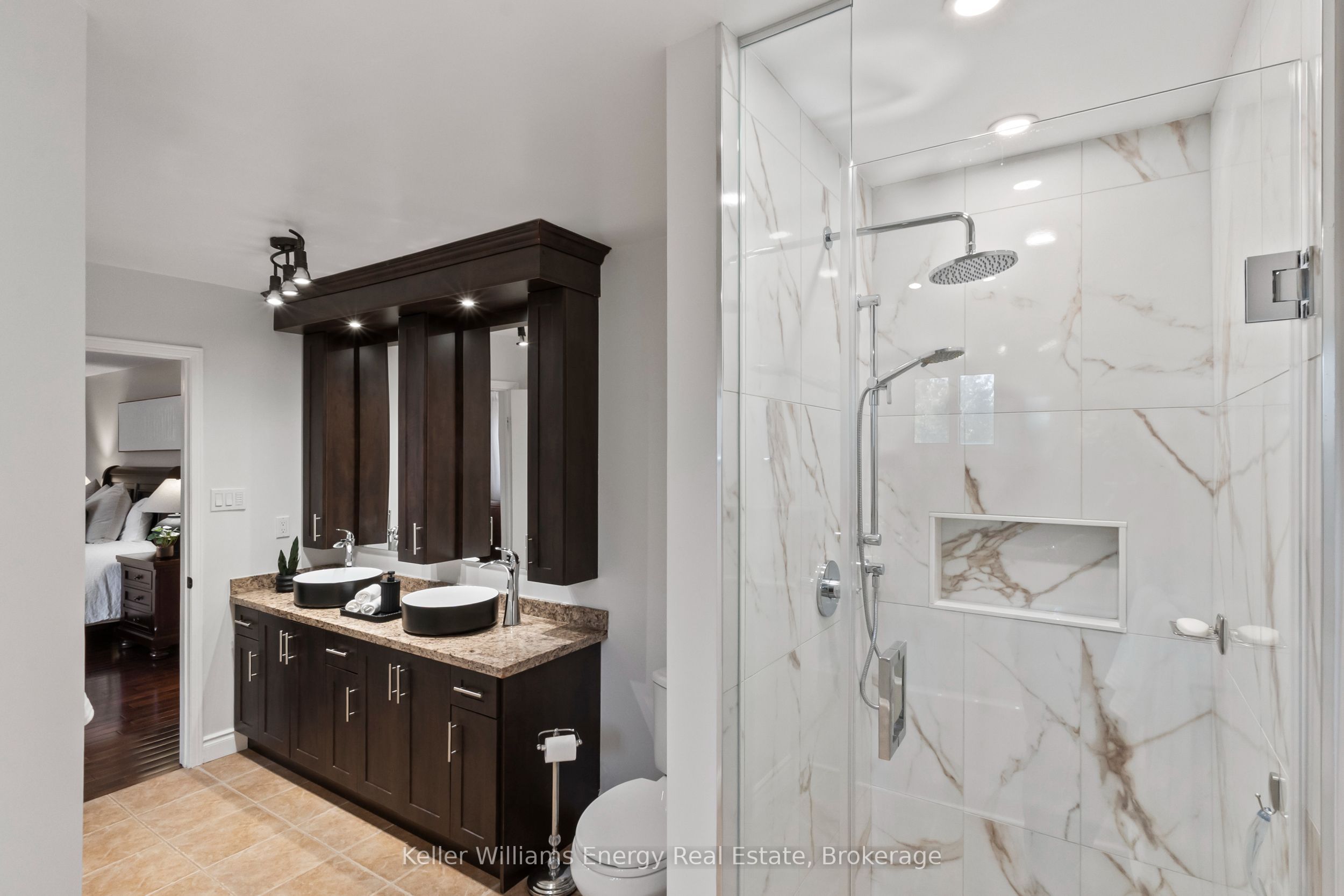 523 Palmtree Crescent Property Photo 23