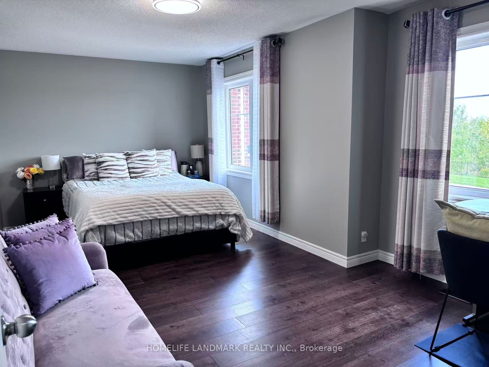 2410 Bridle Road Property Photo 11