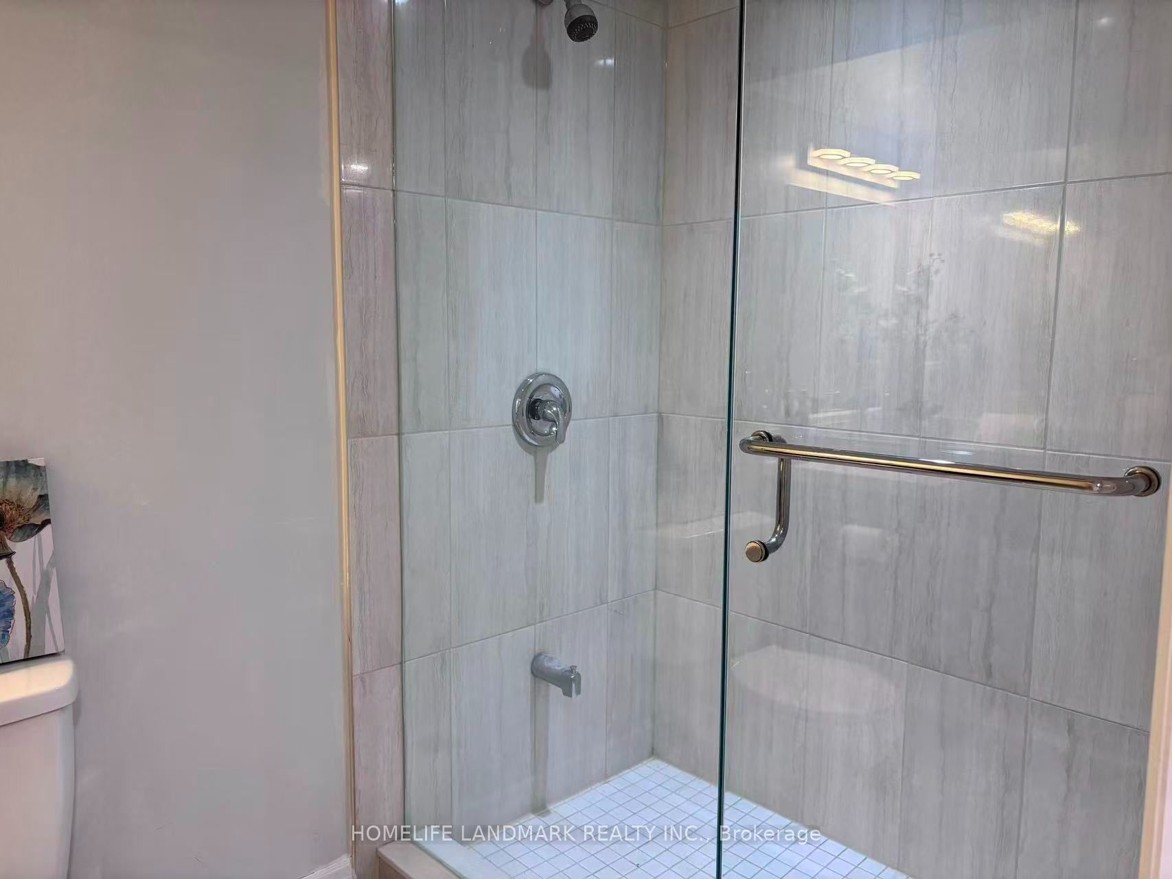 2410 Bridle Road Property Photo 21