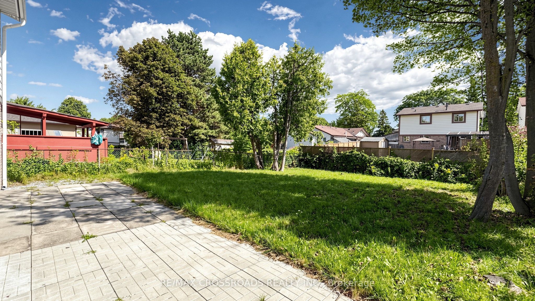 36 United Square Property Photo 27