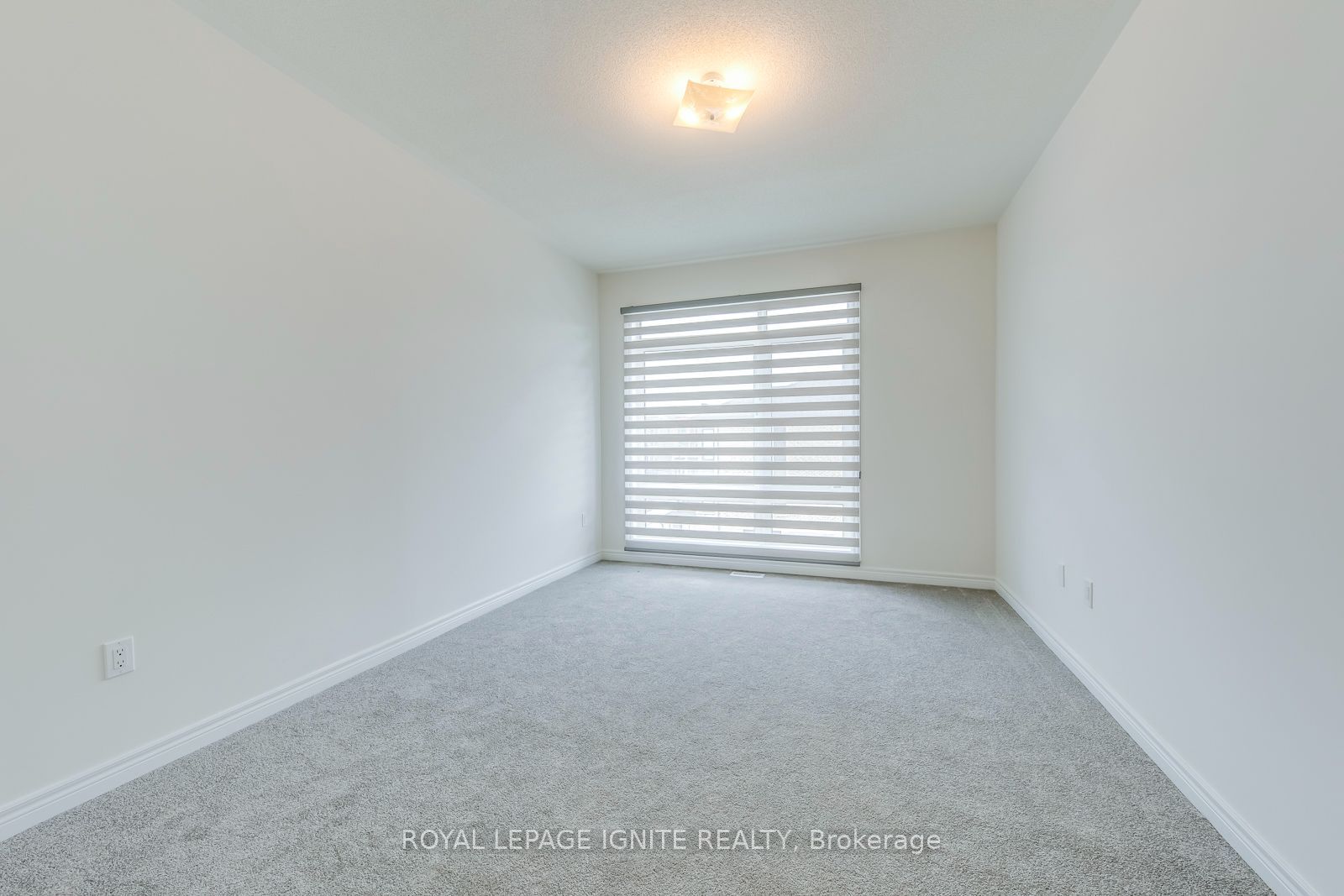 446 Salem Road S Property Photo 26