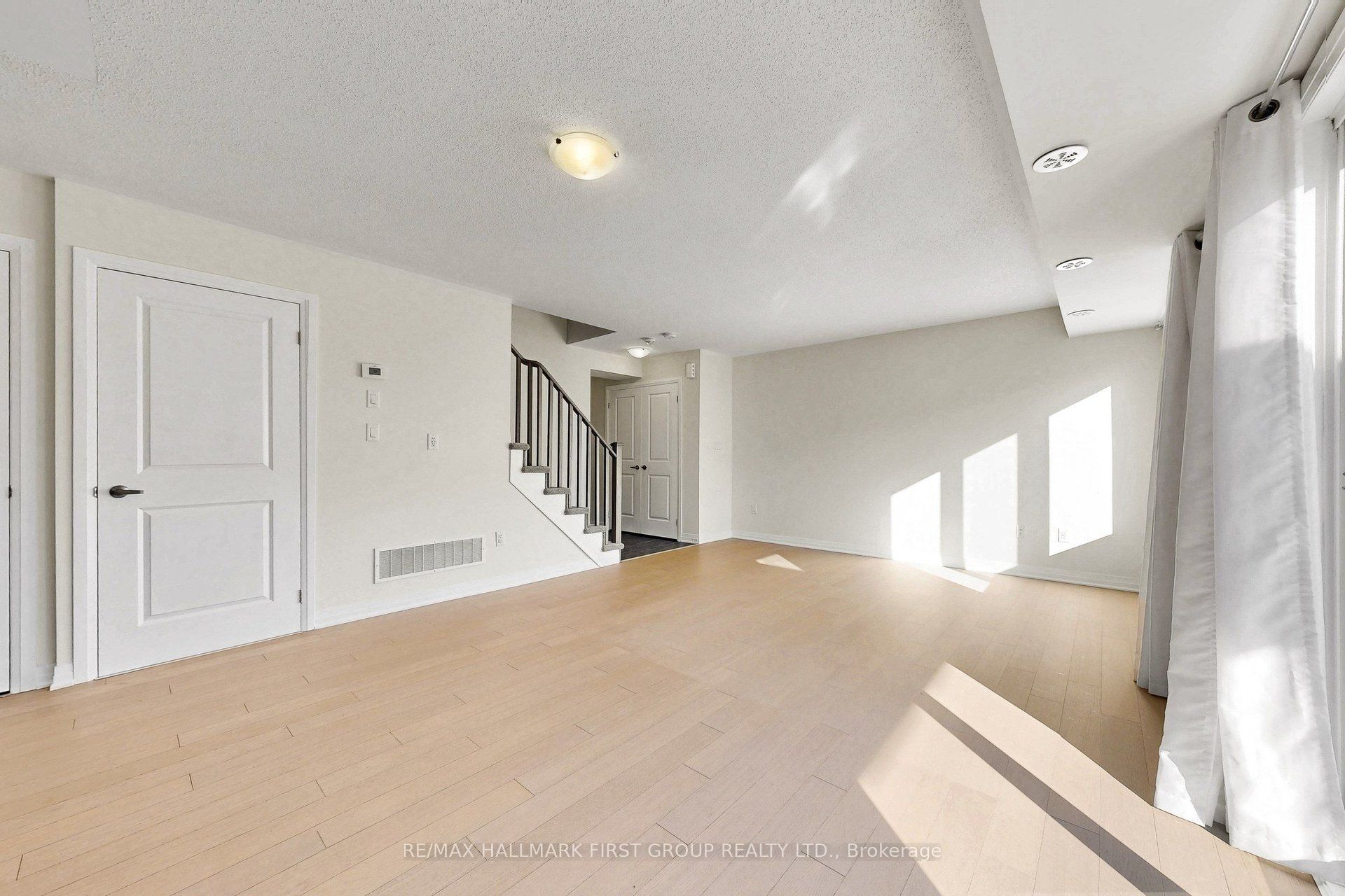 12d Lookout Drive 25 Property Photo 10