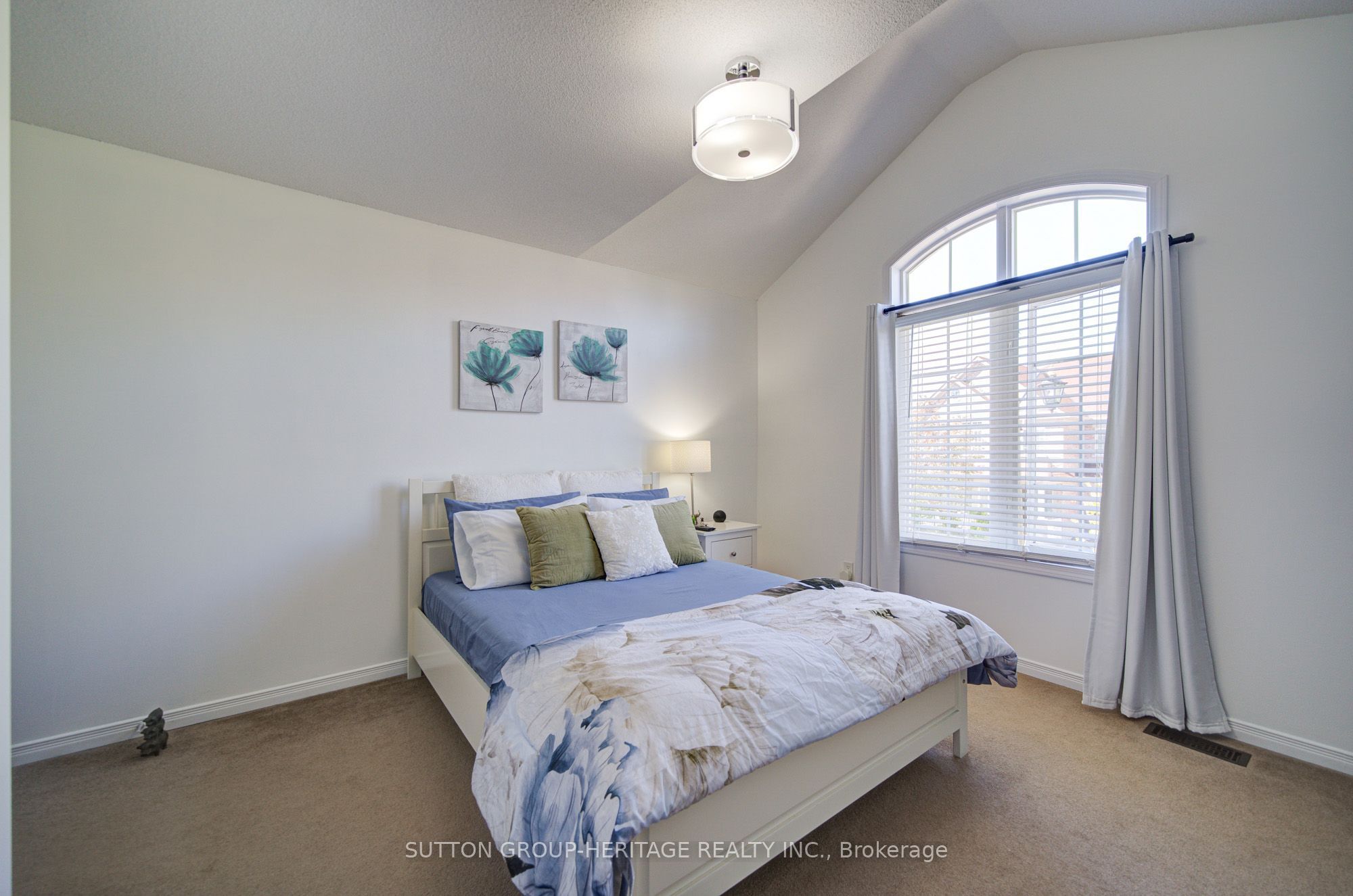 18 Shorten Place Property Photo 31