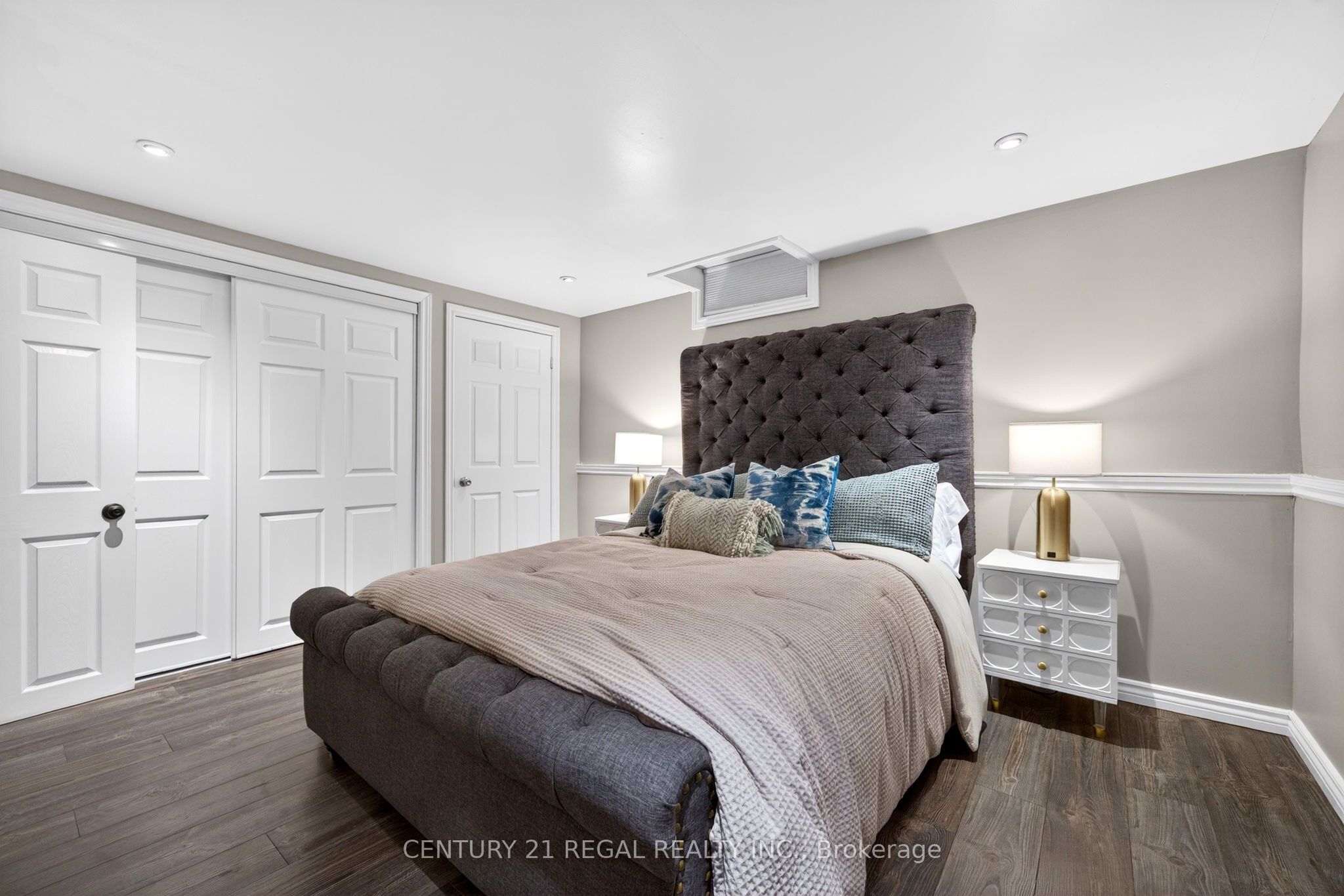 481 Camelot Drive W Property Photo 35