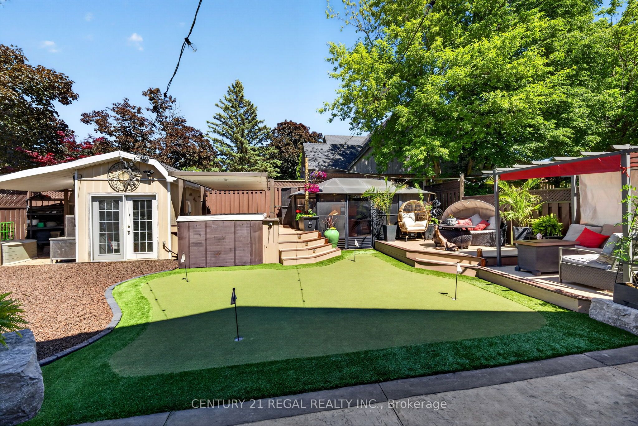481 Camelot Drive W Property Photo 39