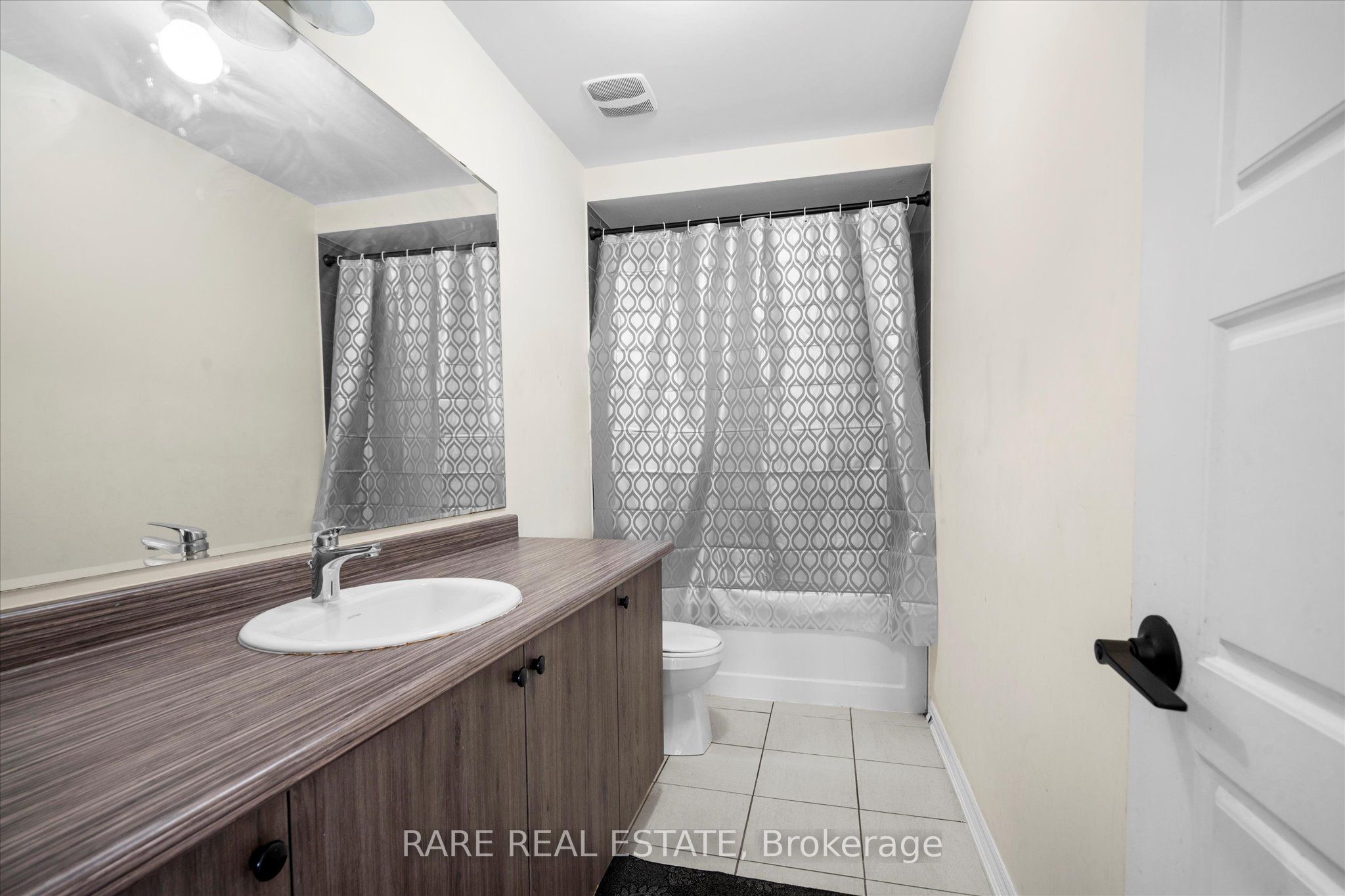267 Fleetwood Drive Property Photo 19