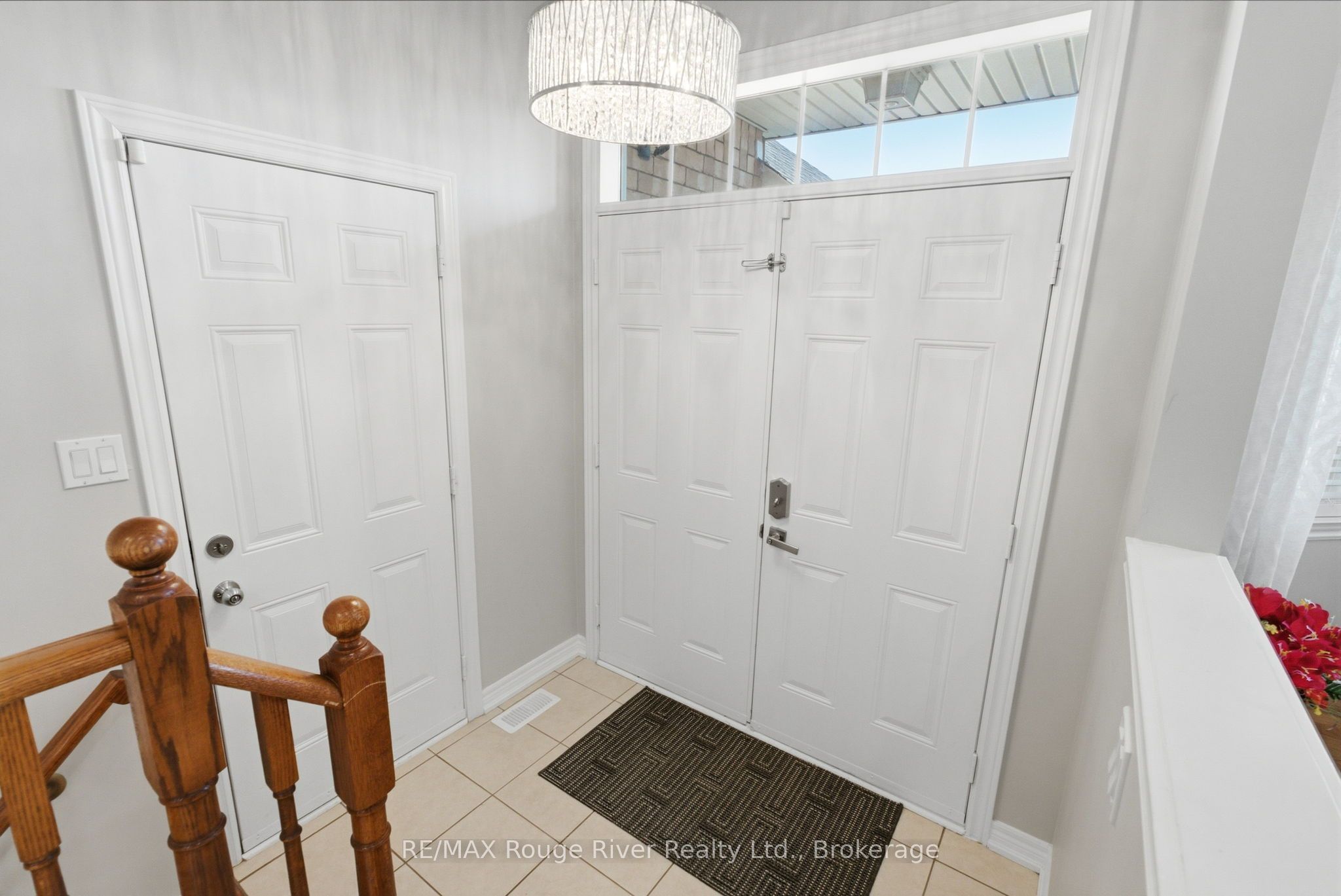 758 Coldstream Drive Property Photo 3