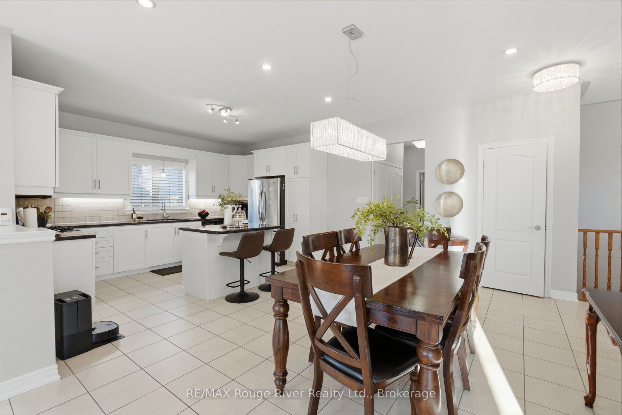 758 Coldstream Drive Property Photo 12