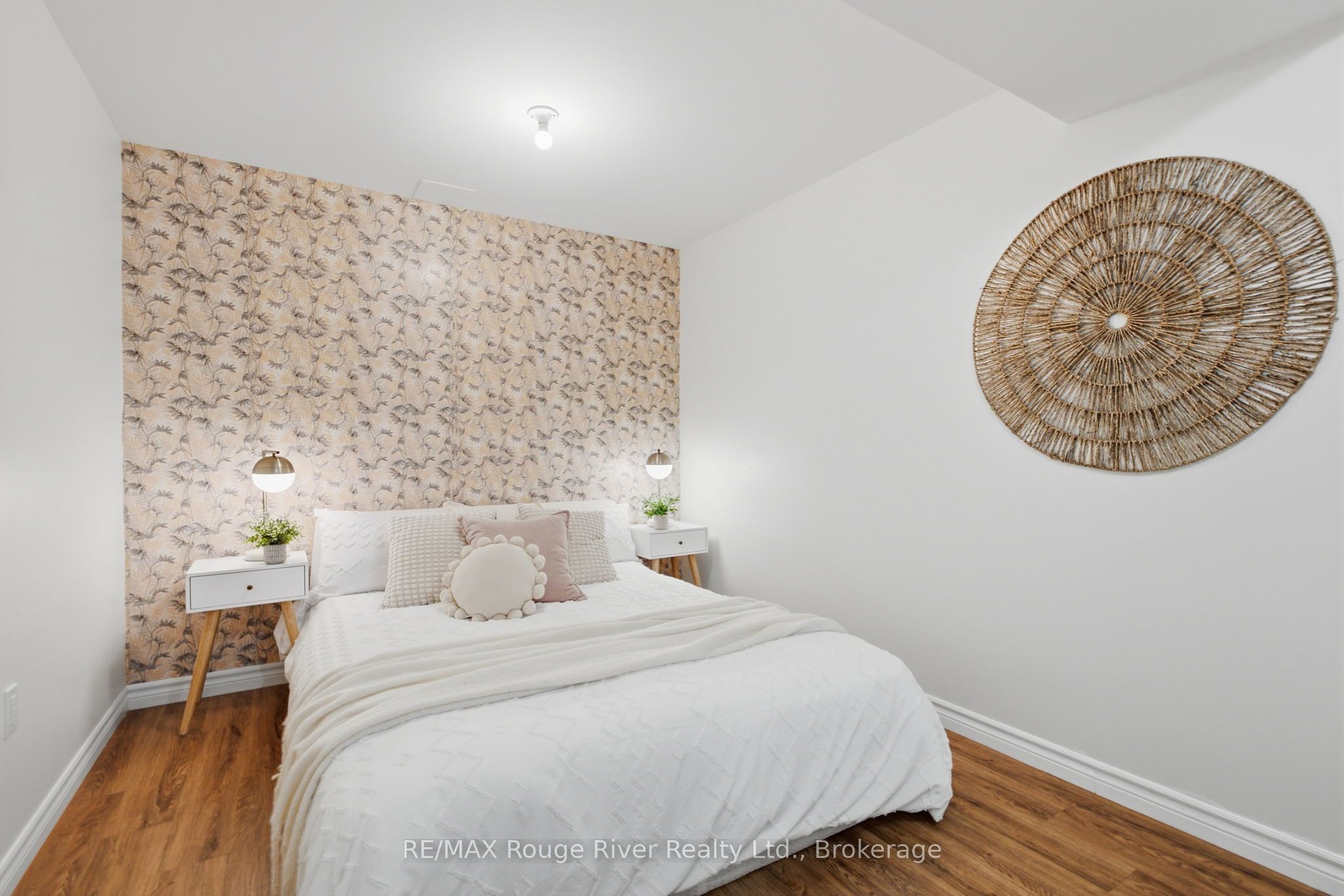 758 Coldstream Drive Property Photo 32