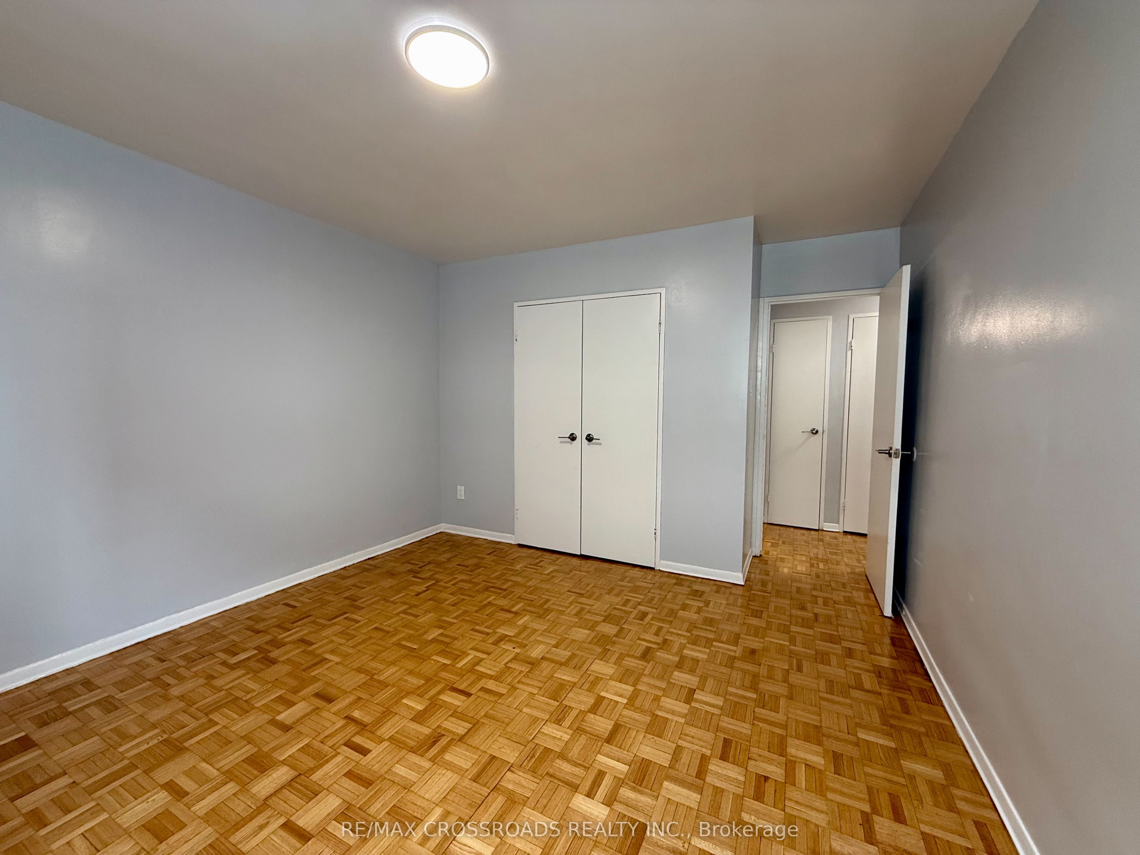 1181 Ellesmere Road 203 Property Photo 4