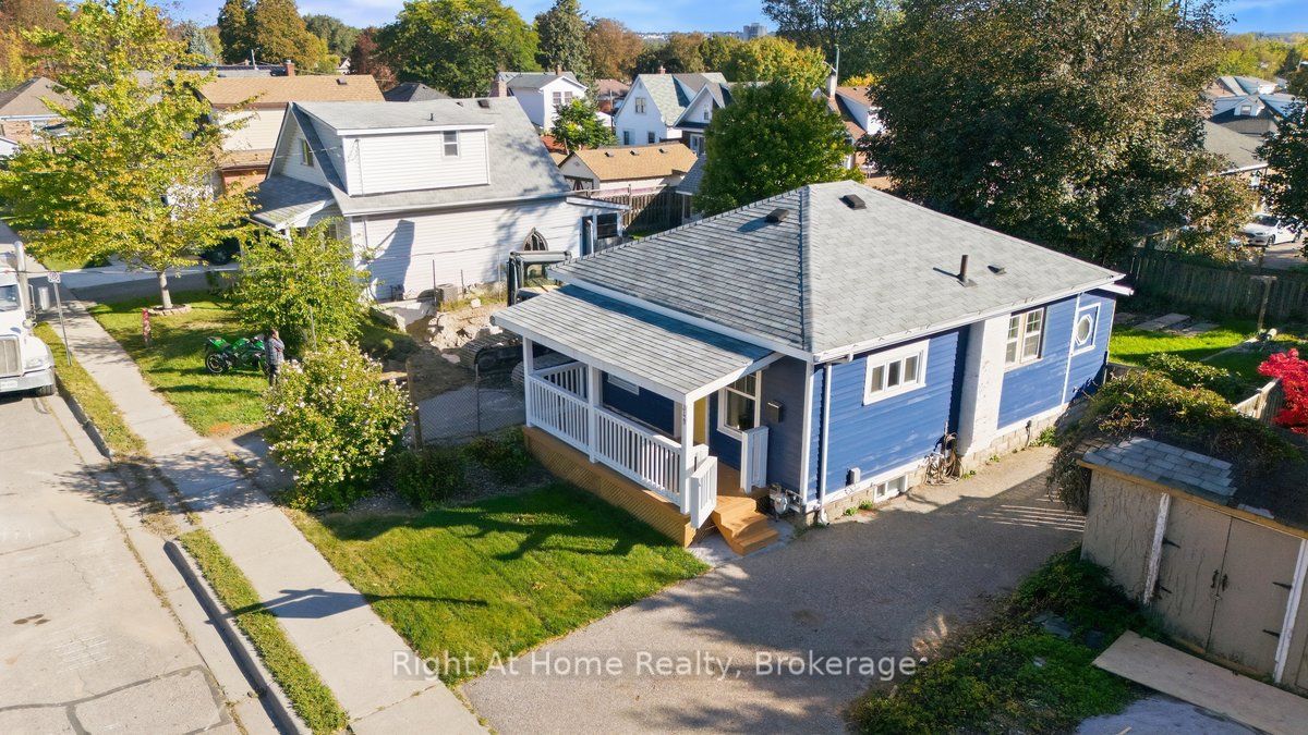 349 Kingsdale Avenue Property Photo 4