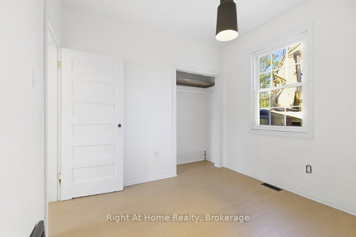 349 Kingsdale Avenue Property Photo 19