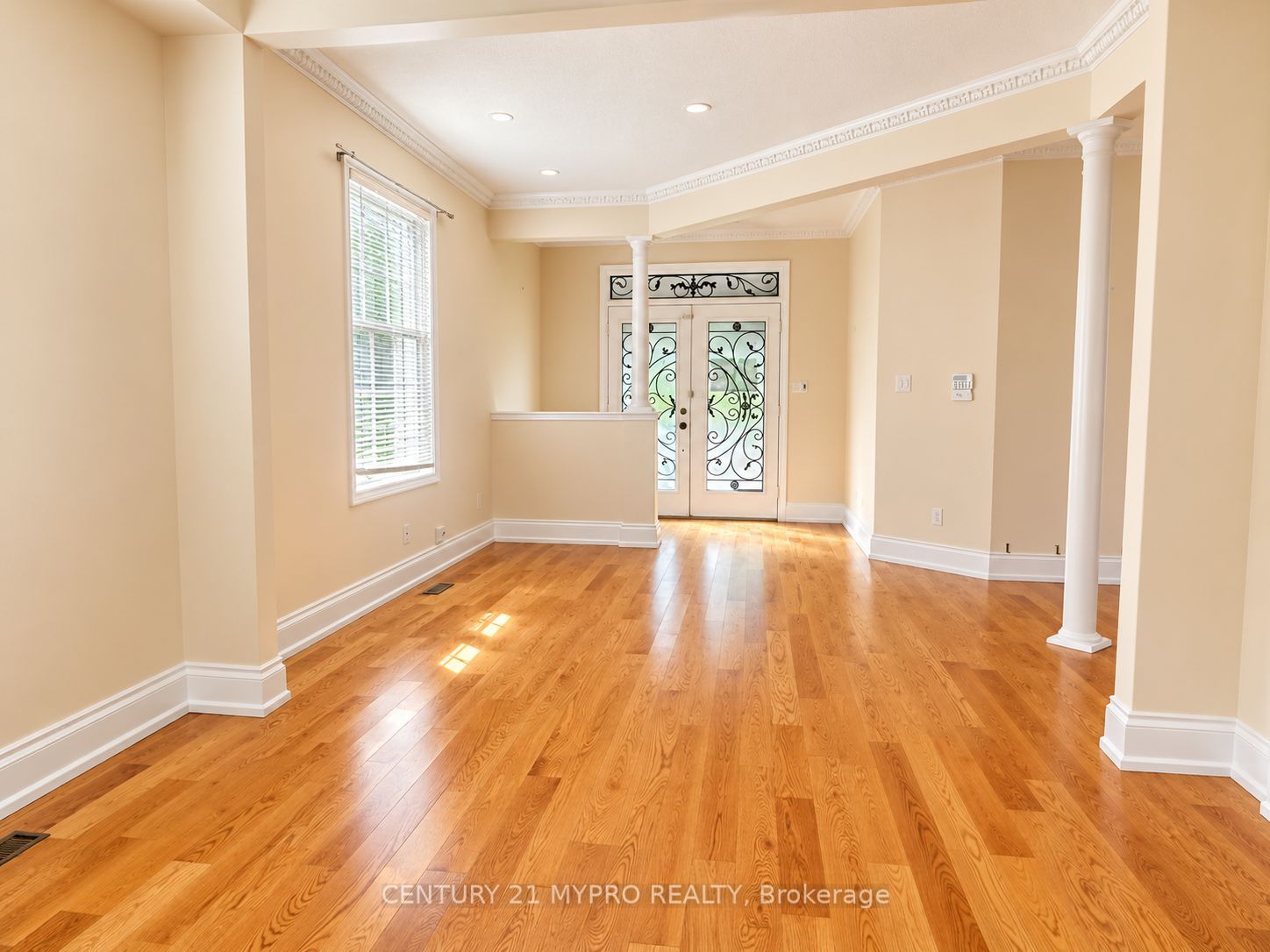 178 Stonemanor Avenue Property Photo 5
