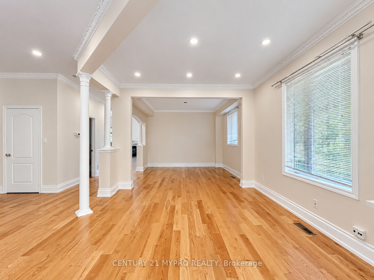 178 Stonemanor Avenue Property Photo 6