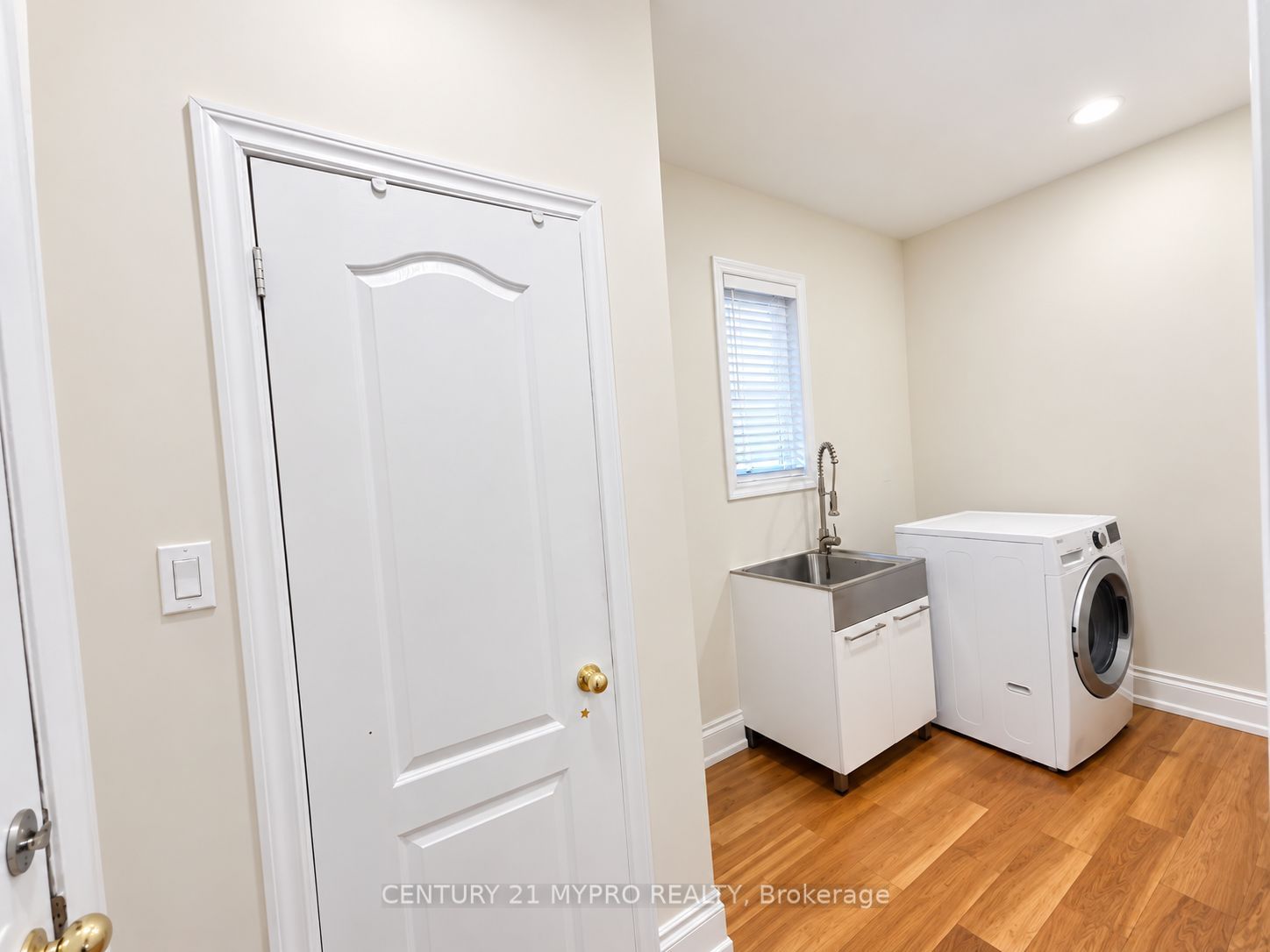 178 Stonemanor Avenue Property Photo 14