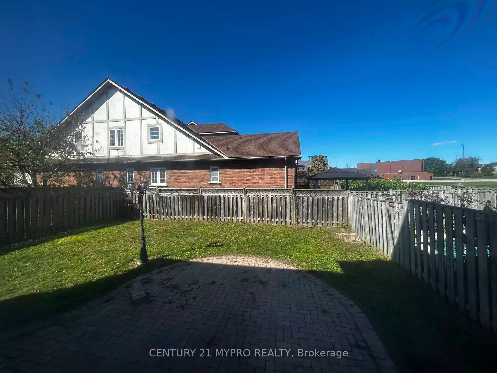 178 Stonemanor Avenue Property Photo 15