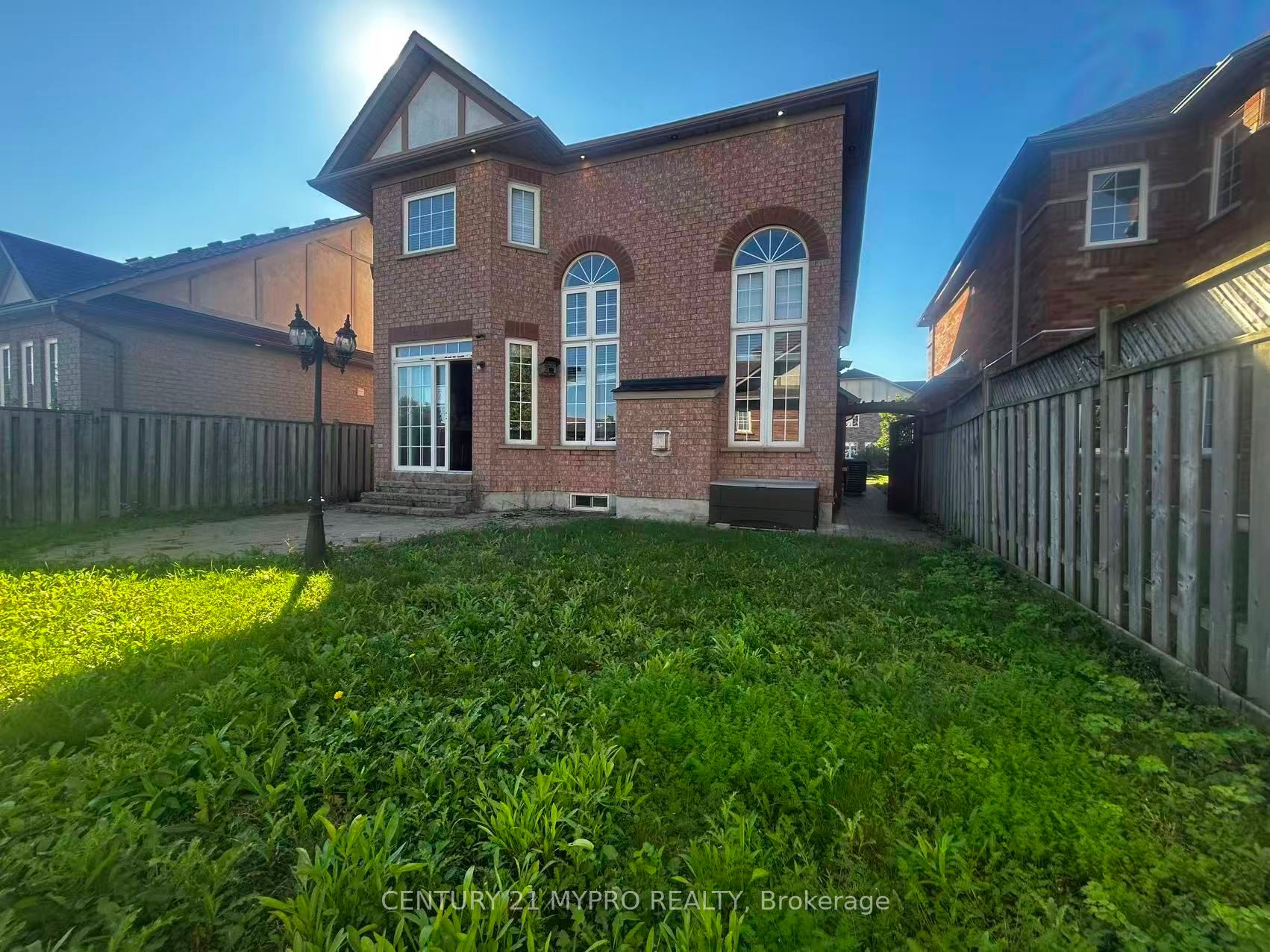 178 Stonemanor Avenue Property Photo 16