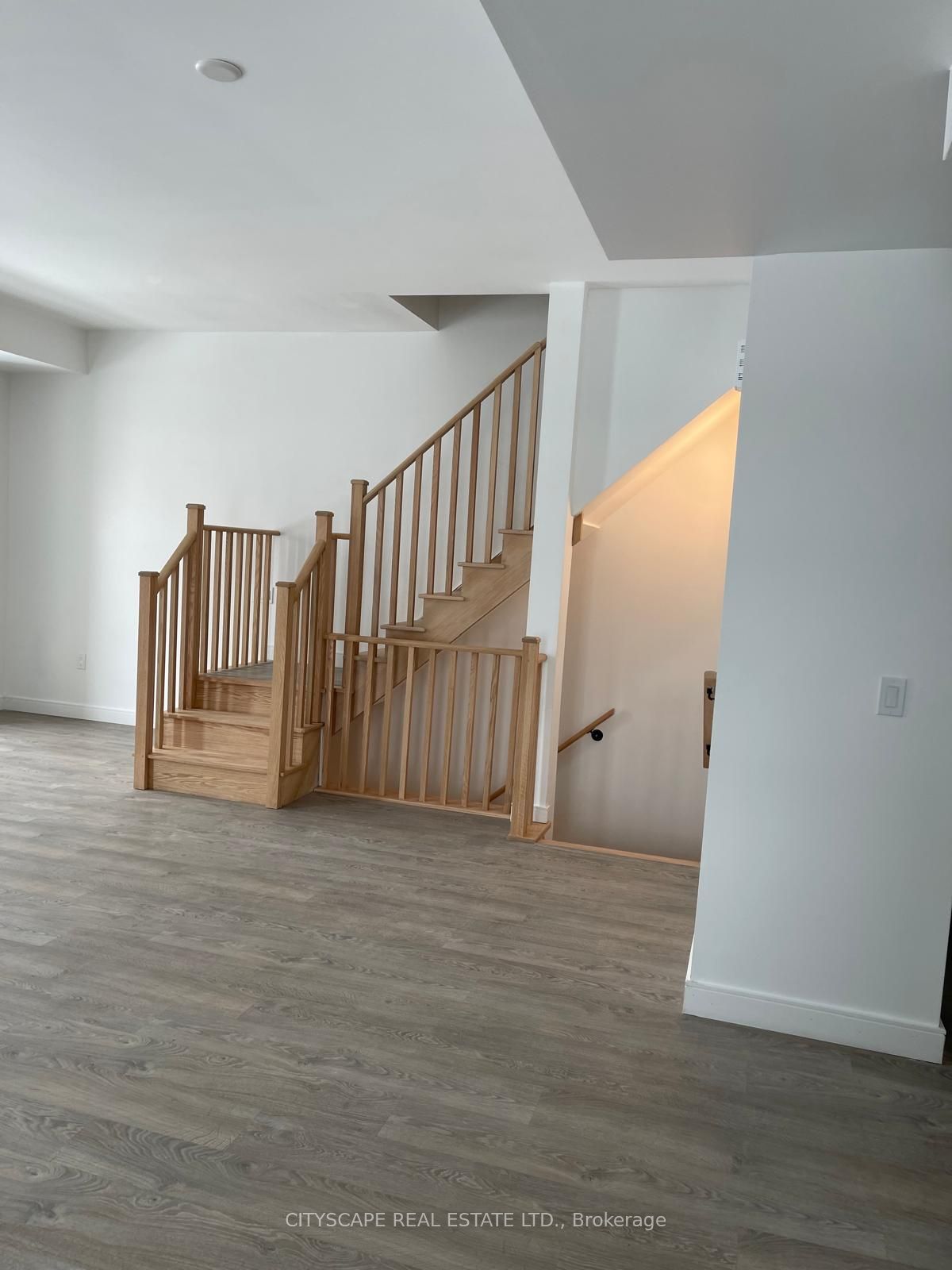 174 Clonmore Drive 4 Property Photo 14