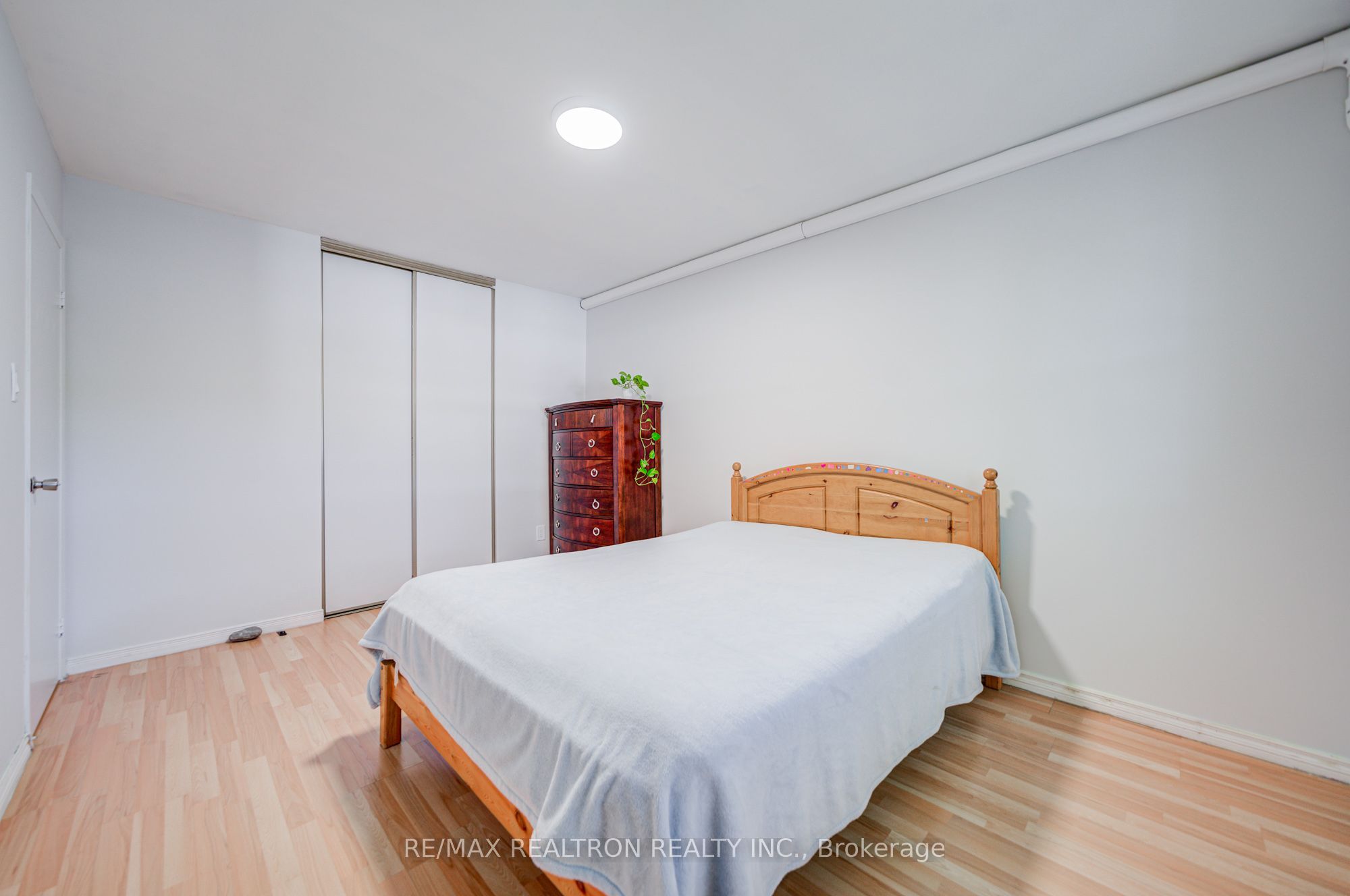 2550 Birchmount Road 20 Property Photo 21