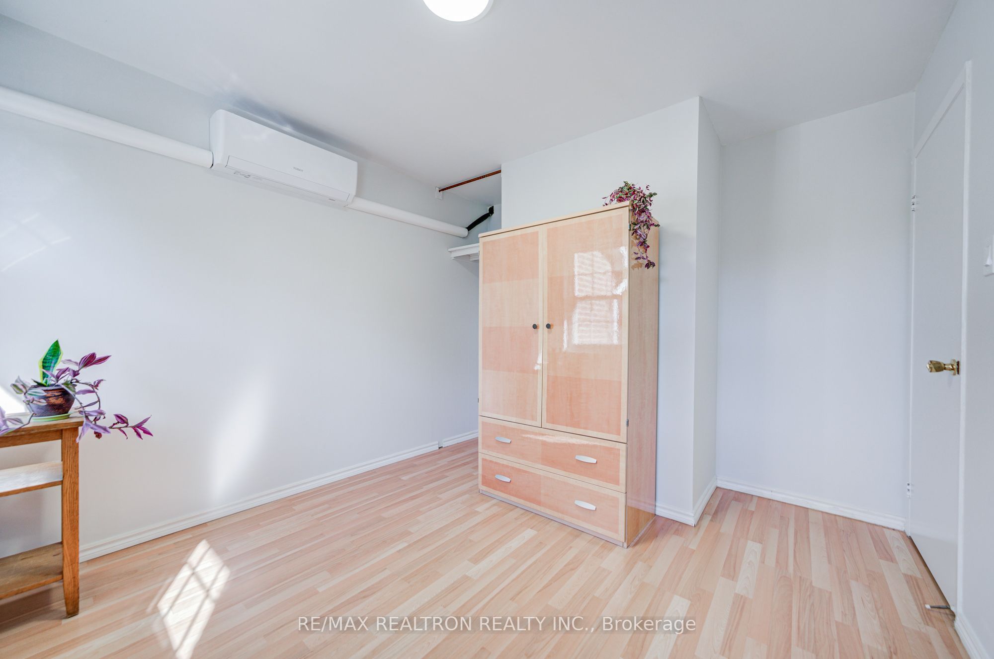 2550 Birchmount Road 20 Property Photo 24