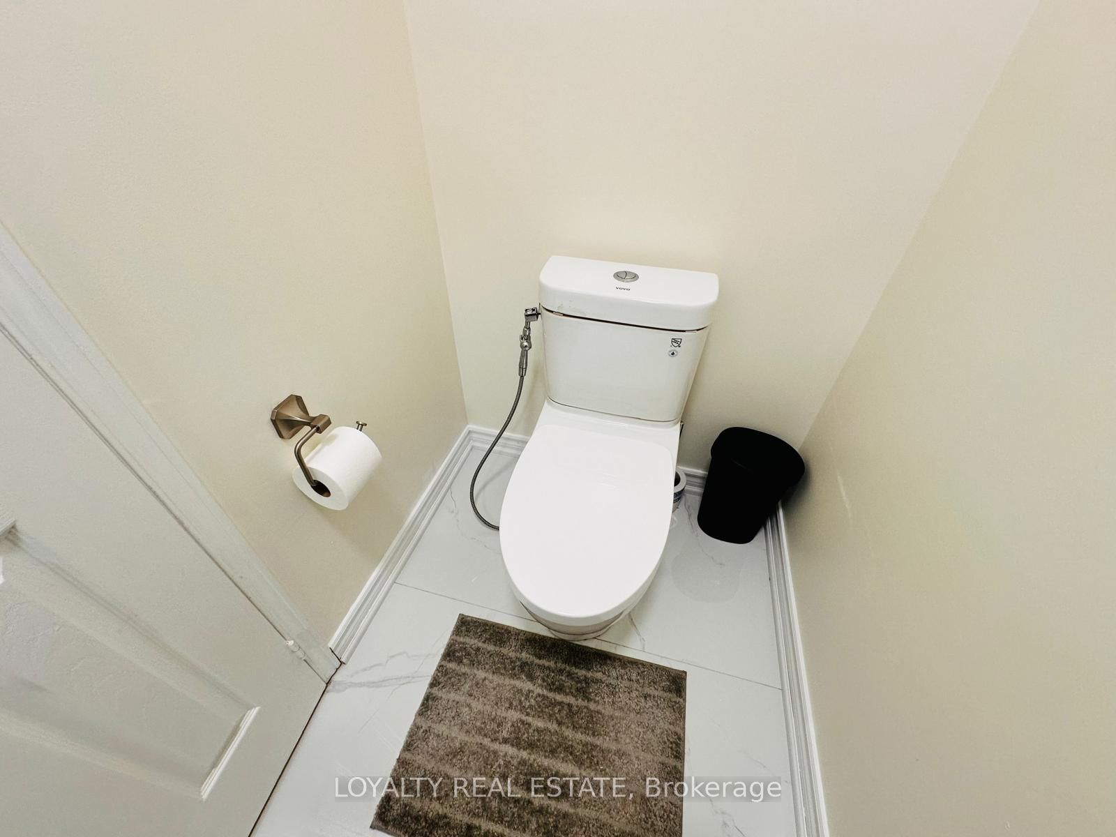 28 Thorp Crescent Property Photo 18