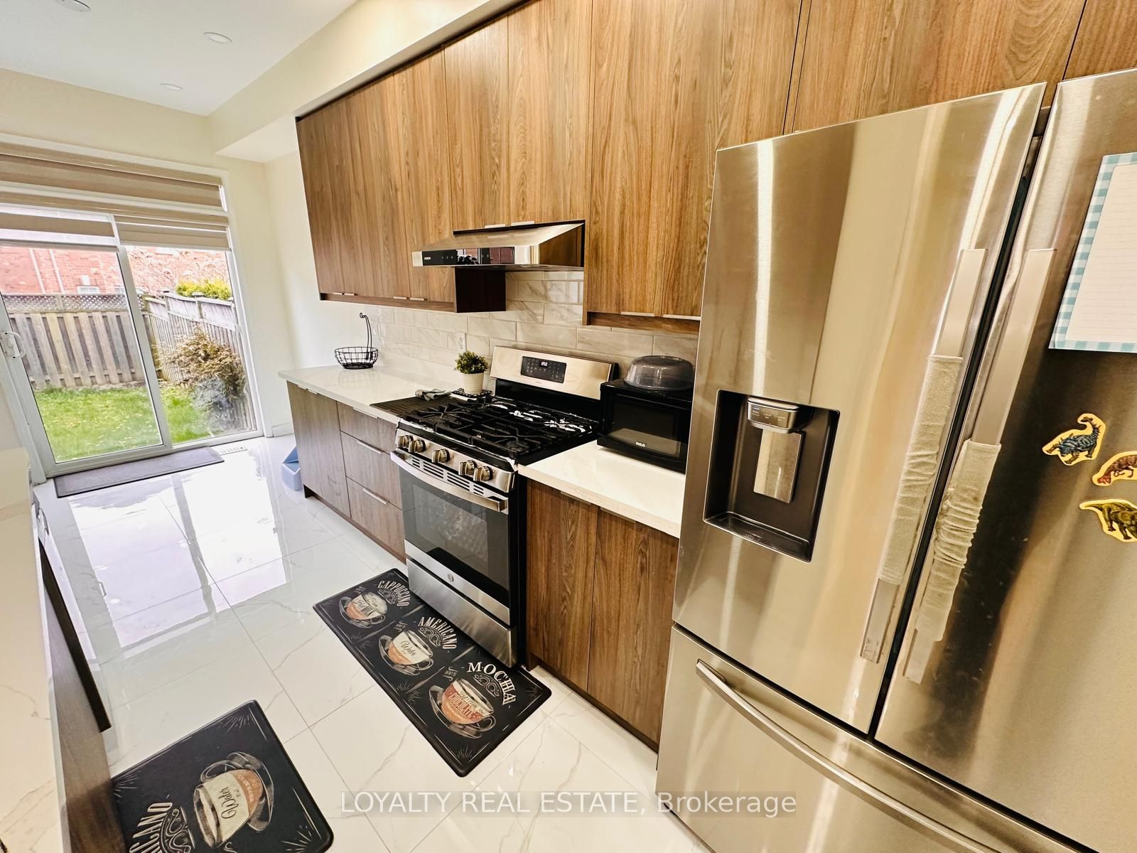 28 Thorp Crescent Property Photo 23