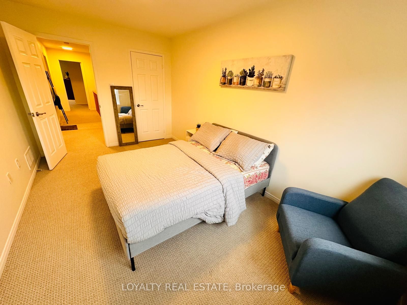 28 Thorp Crescent Property Photo 33
