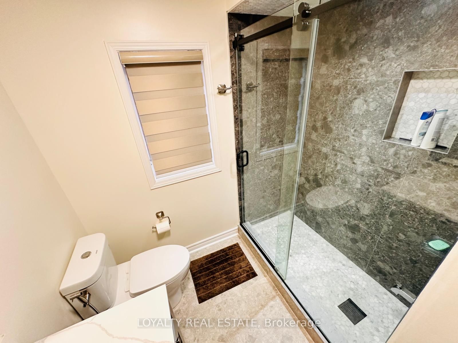 28 Thorp Crescent Property Photo 38